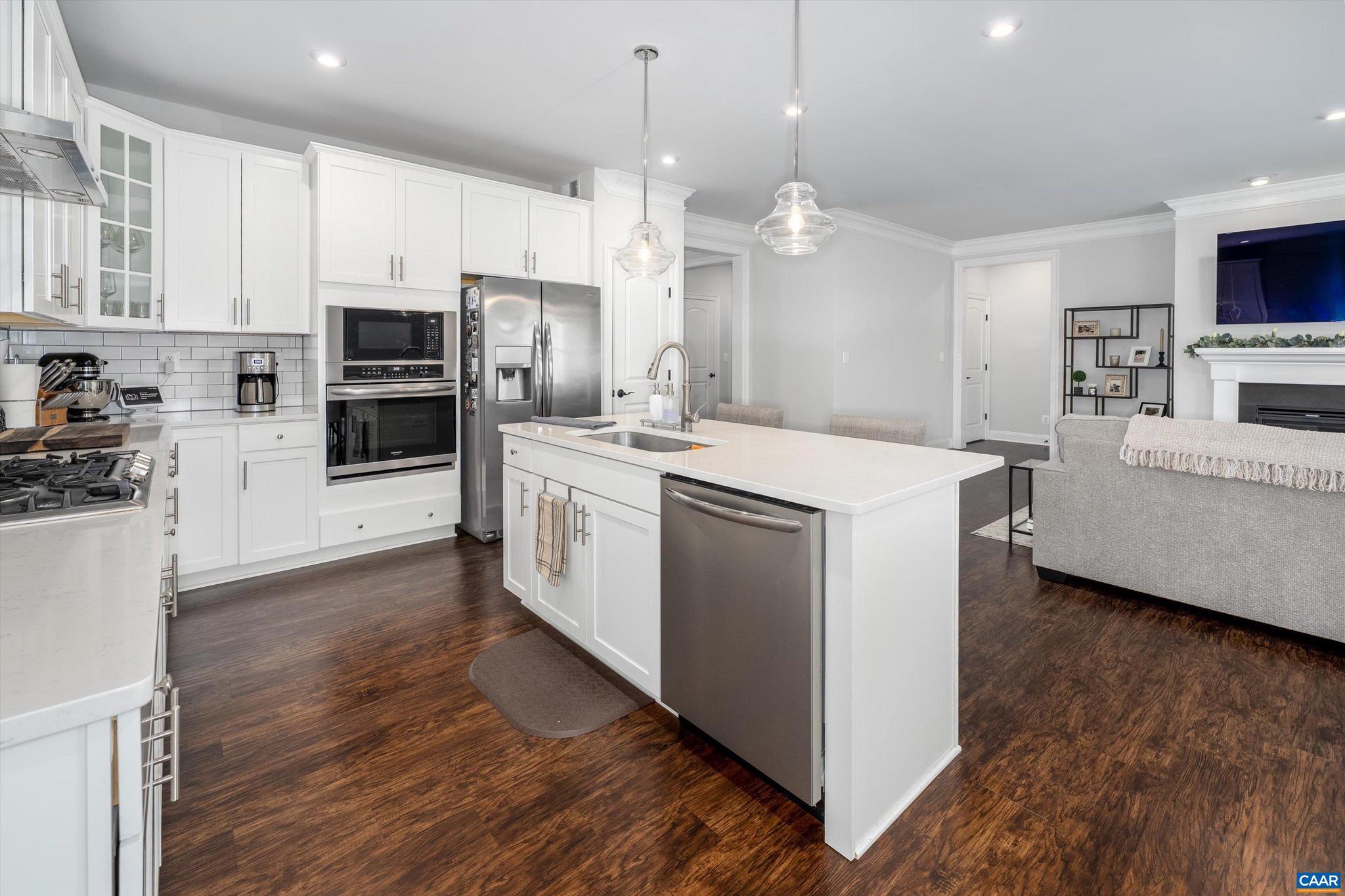 SPRING CREEK - Residential