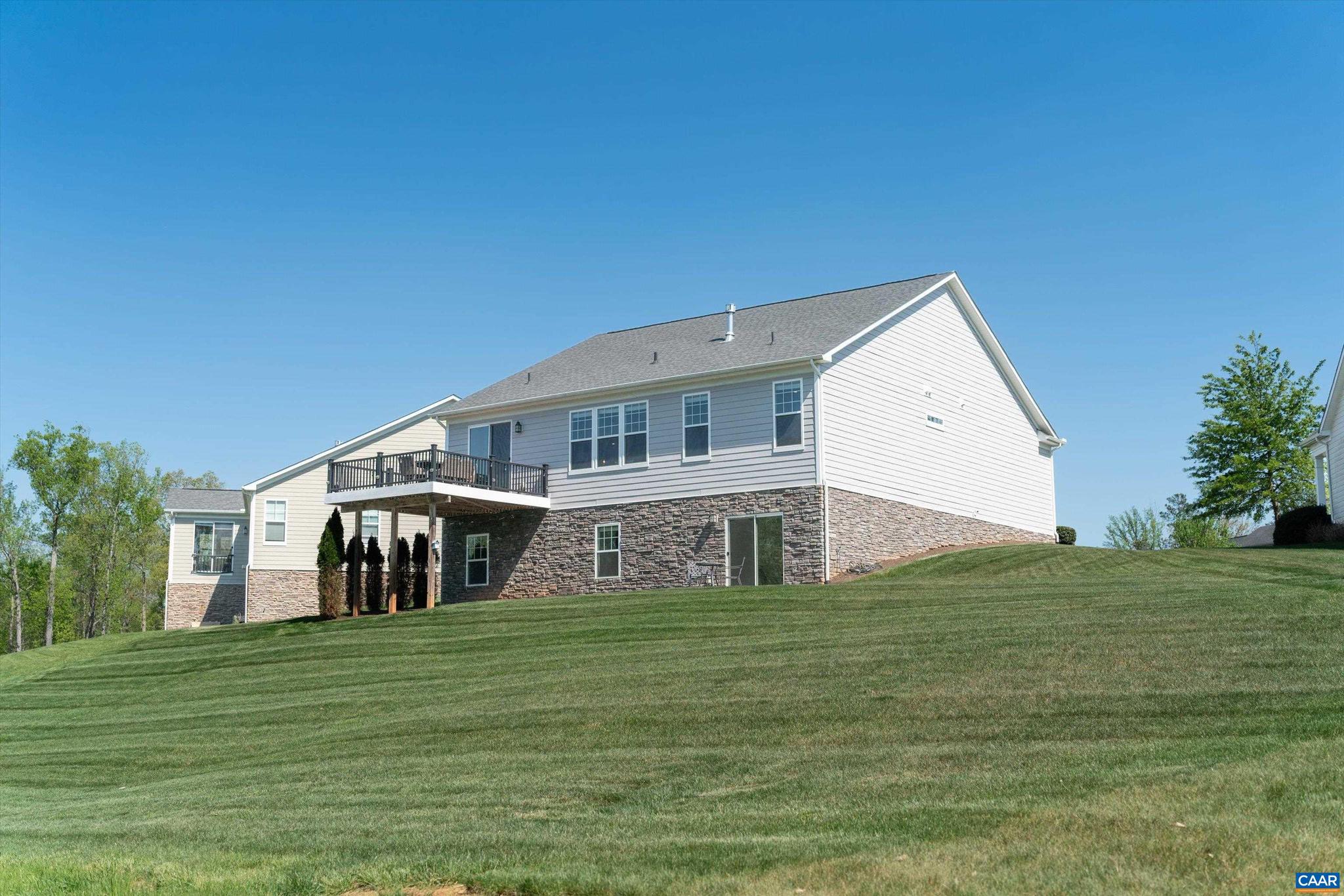 SPRING CREEK - Residential