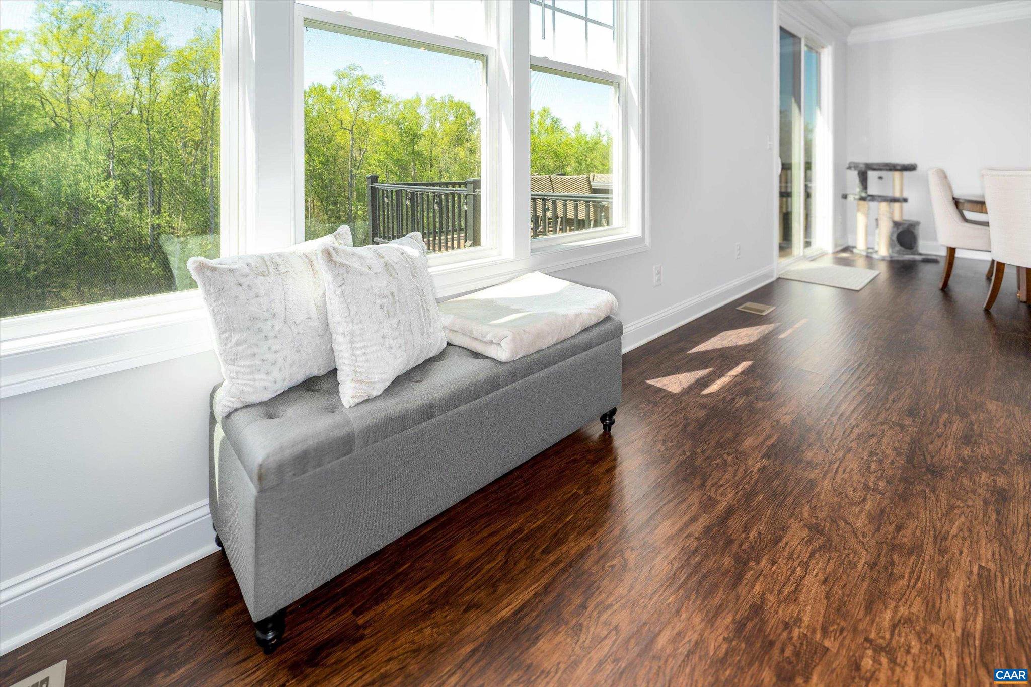 SPRING CREEK - Residential