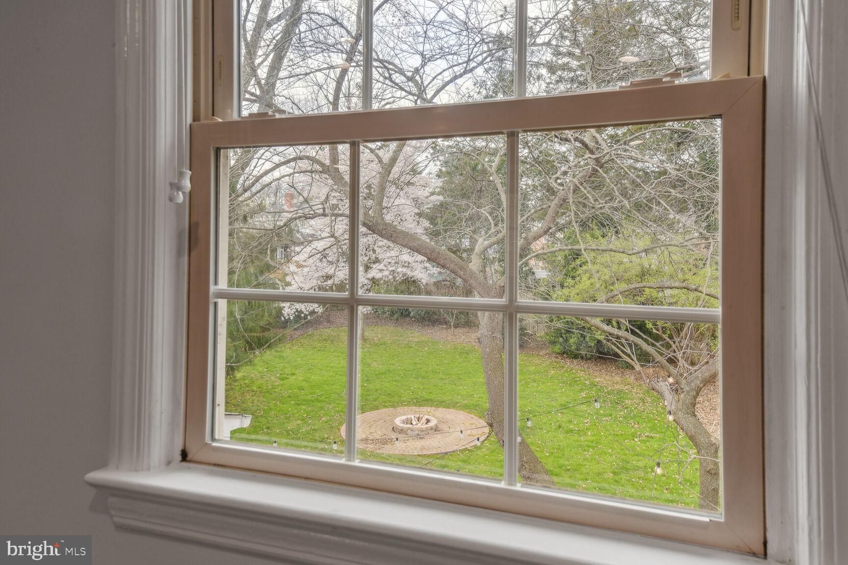 SLEEPY HOLLOW - Residential Lease