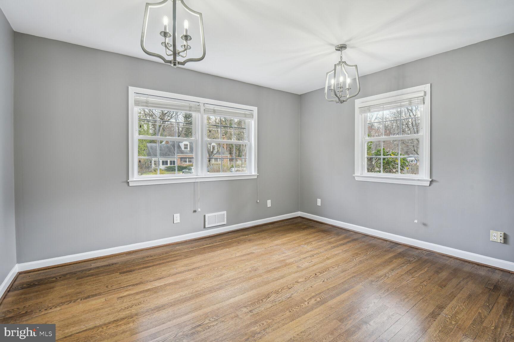 SLEEPY HOLLOW - Residential Lease