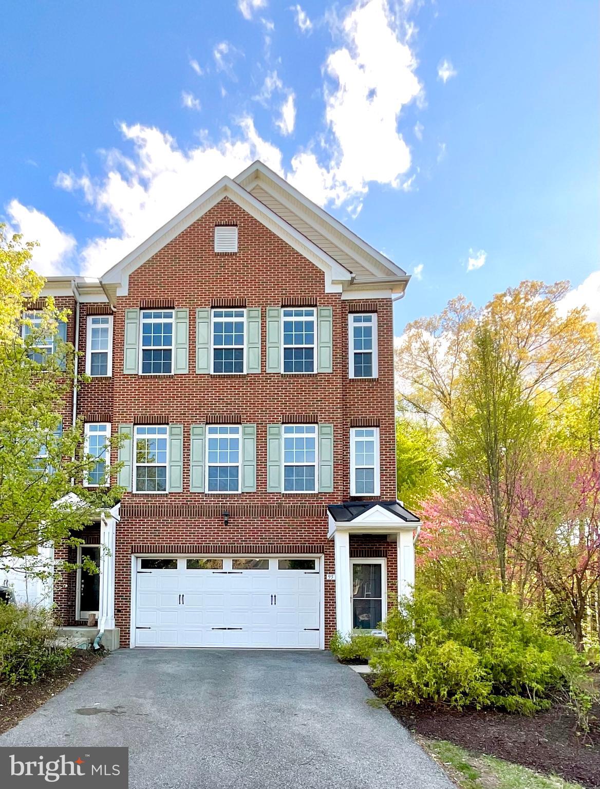 Conveniently Located right off the Beltway and Close to everything to include Andrews AFB, MGM, 495, Metro, DC, VA, and Baltimore. Your new 3 Level Townhome awaits your quiet enjoyment in this peaceful community with 3 bedrooms upstairs and a 4th bedroom on the lower level. Your kitchen has wood floors, granite countertops and stainless steel appliances. You will love your composite deck overlooking the woods. Your ensuite has a Soaking Tub, Stand alone Shower and a Full Size Walk-in Closet. Your Community Center has a Fitness Center and a Recreation that can be rented for your events and parties.
**** GRANTS & CLOSING COST ASSISTANCE AVAILABLE ***WHEN*** FINANCING THIS HOME ***THROUGH***** NEXA Mortgage**** w/ Ellwood Reid NMLS #2347801. ***
Don't Delay, Schedule Your Private Showing Today!!!Don't Delay, Visit Your New Home Today!!