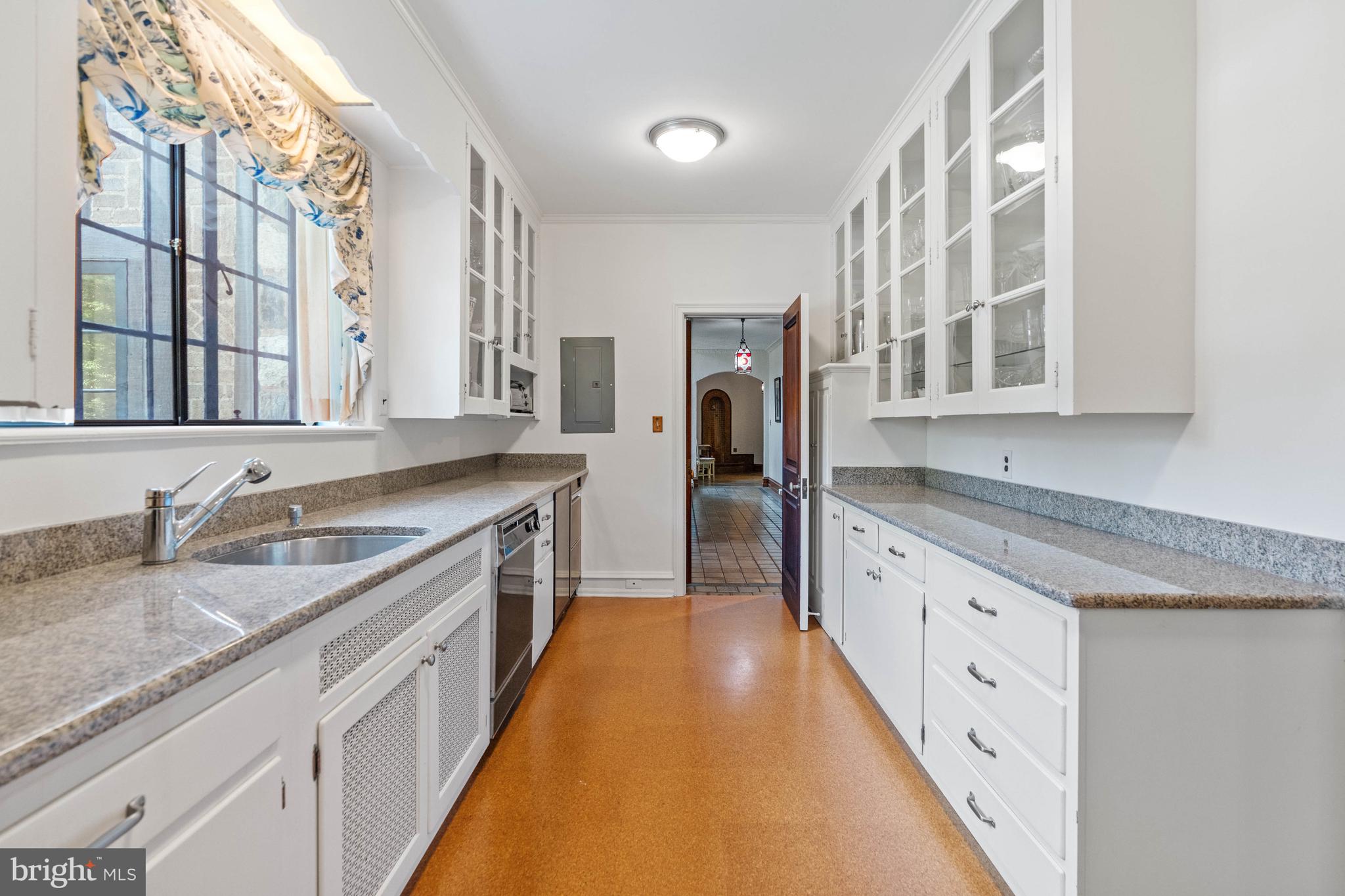 WESTOVER HILLS - Residential