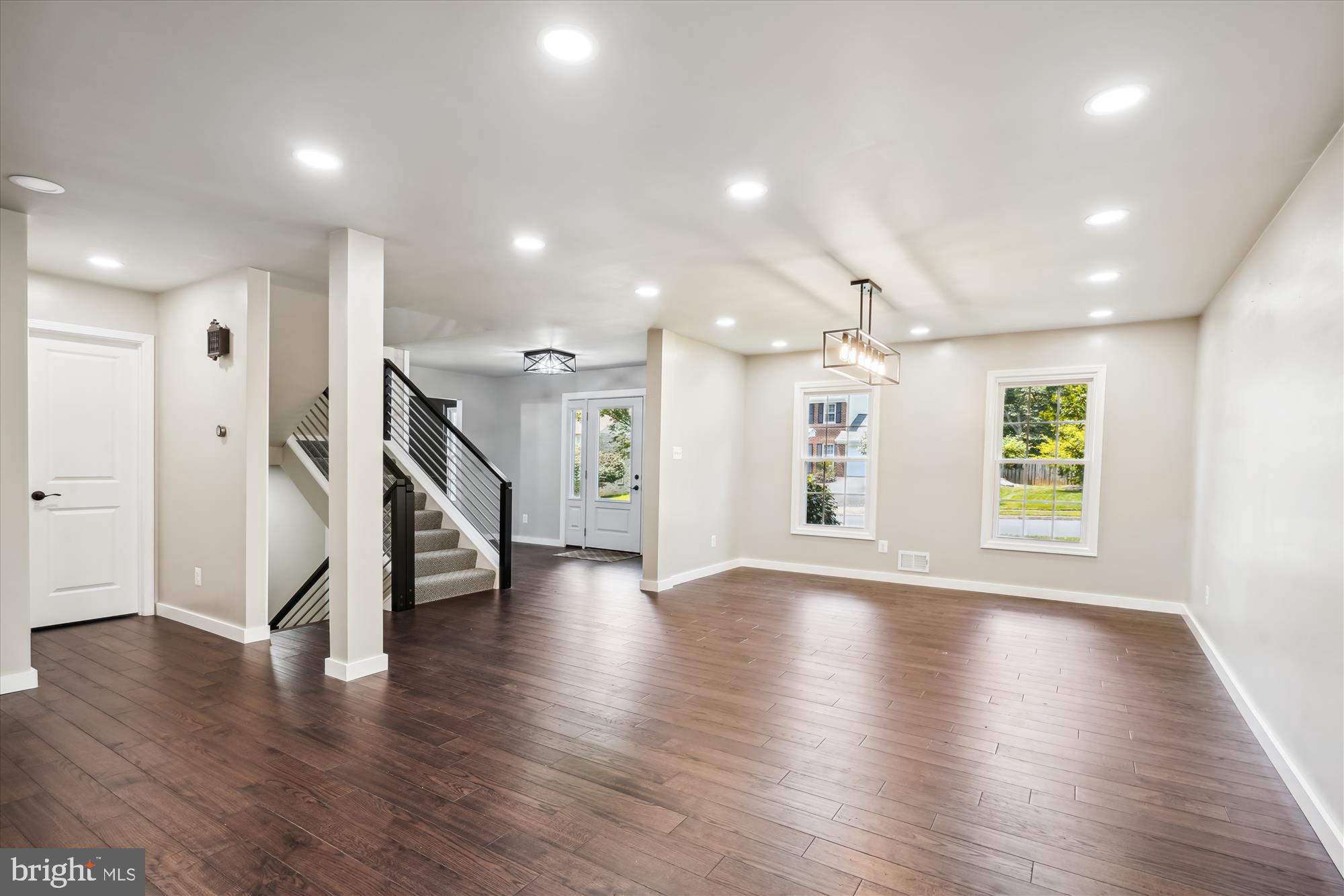 FOX MILL WOODS - Residential Lease