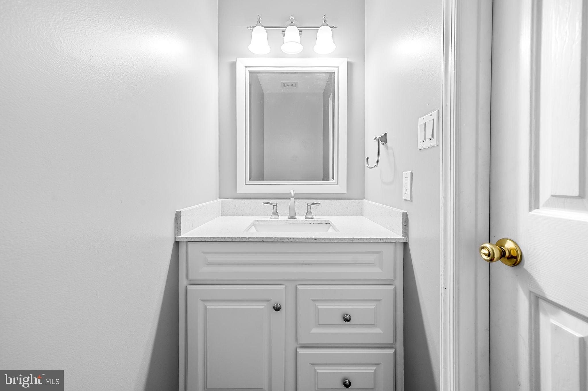 AMYCLAE ESTATES - Residential Lease