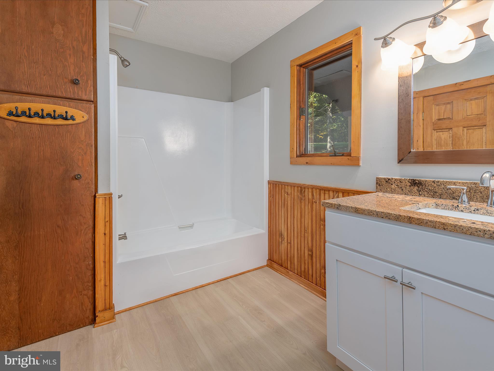 MEADOWS OF ARDEN - Residential