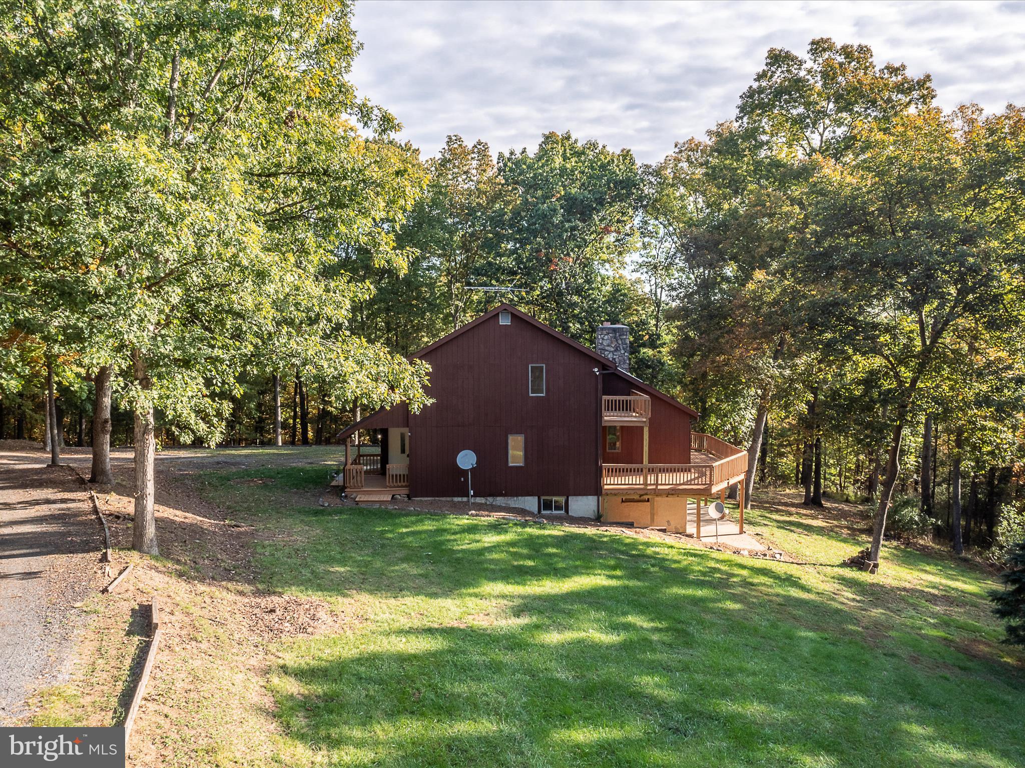 MEADOWS OF ARDEN - Residential