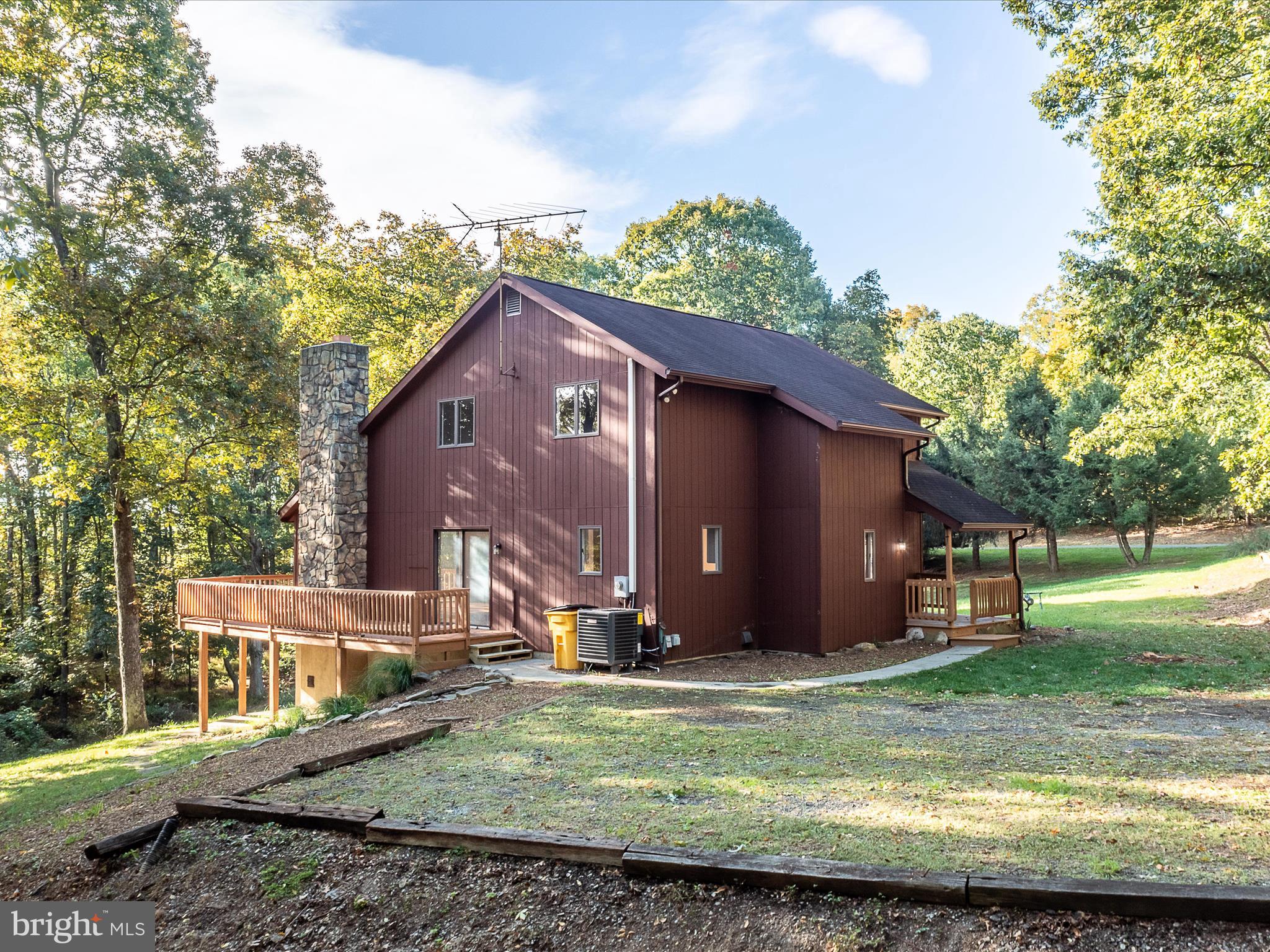 MEADOWS OF ARDEN - Residential