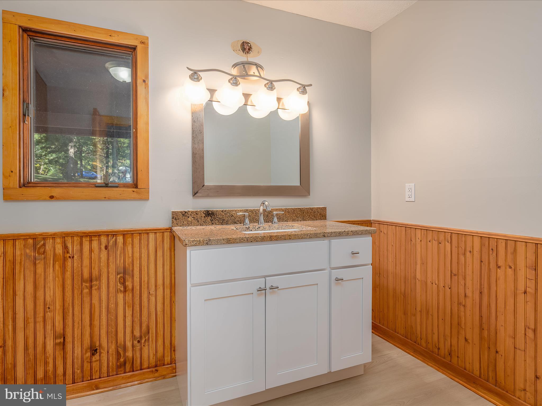 MEADOWS OF ARDEN - Residential