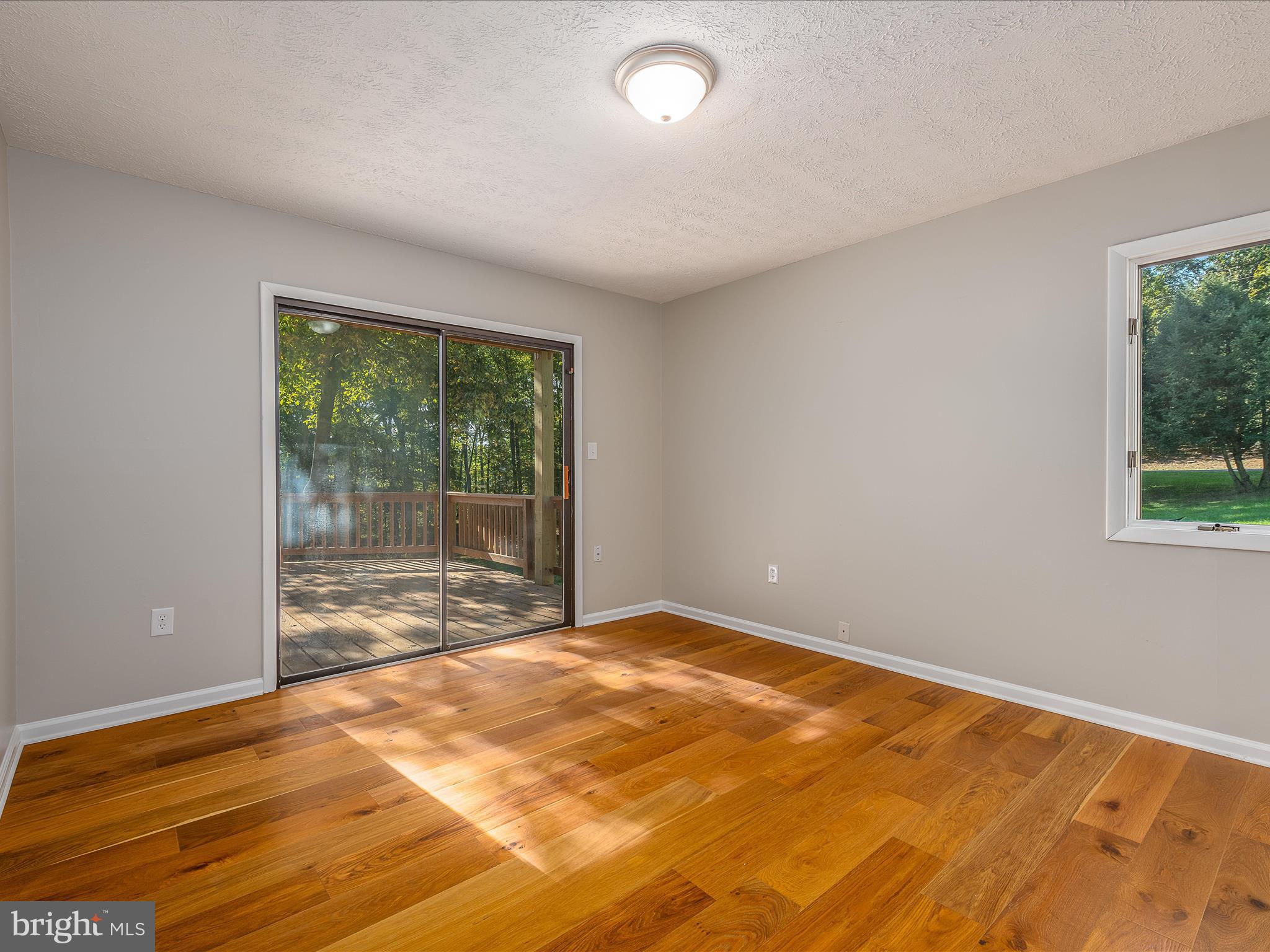 MEADOWS OF ARDEN - Residential