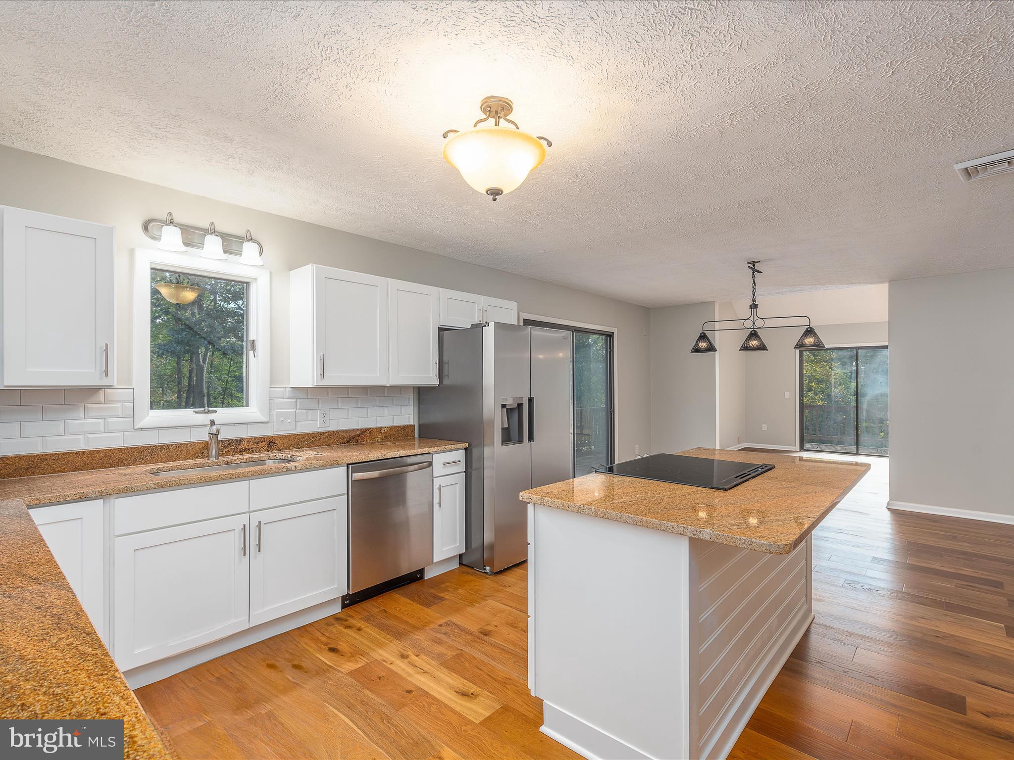 MEADOWS OF ARDEN - Residential