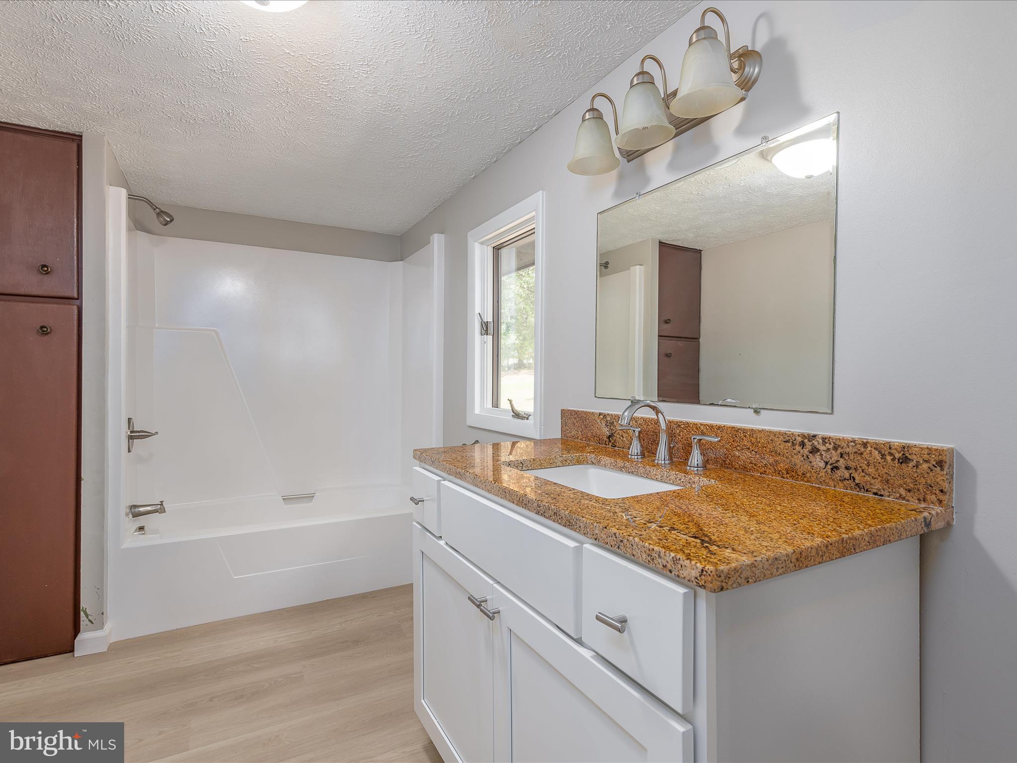 MEADOWS OF ARDEN - Residential