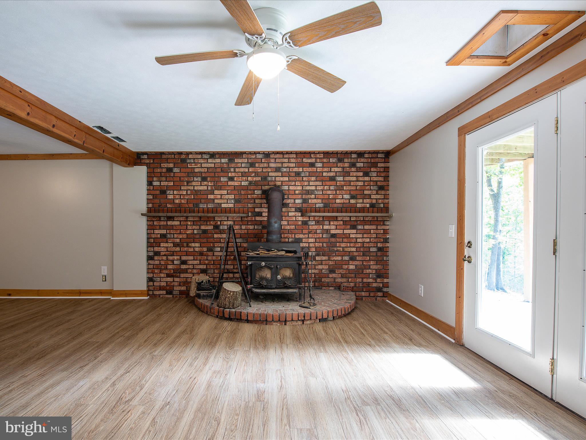 MEADOWS OF ARDEN - Residential