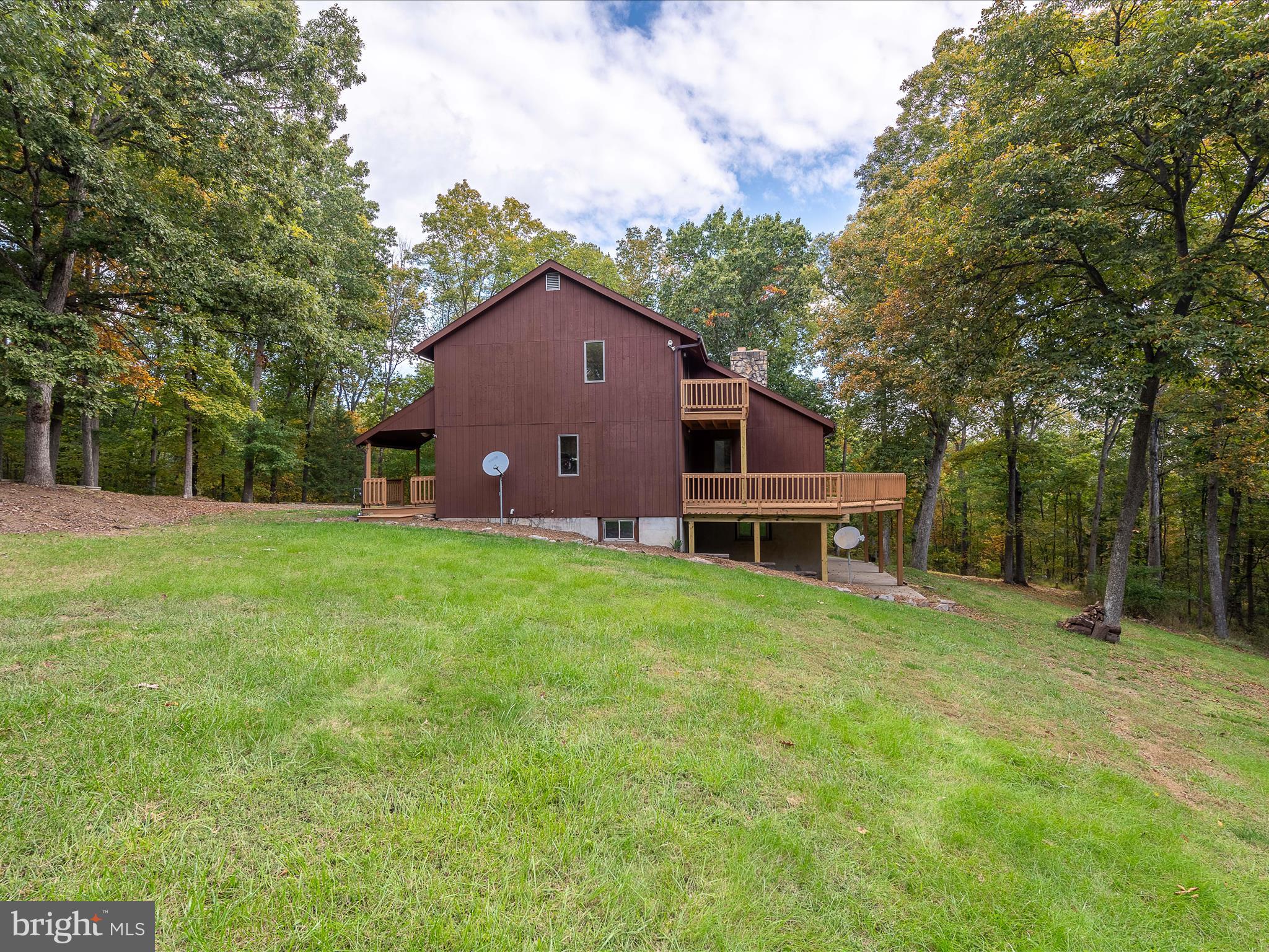 MEADOWS OF ARDEN - Residential