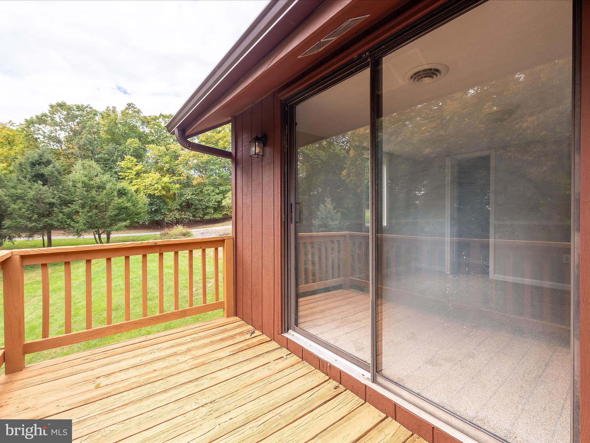 MEADOWS OF ARDEN - Residential