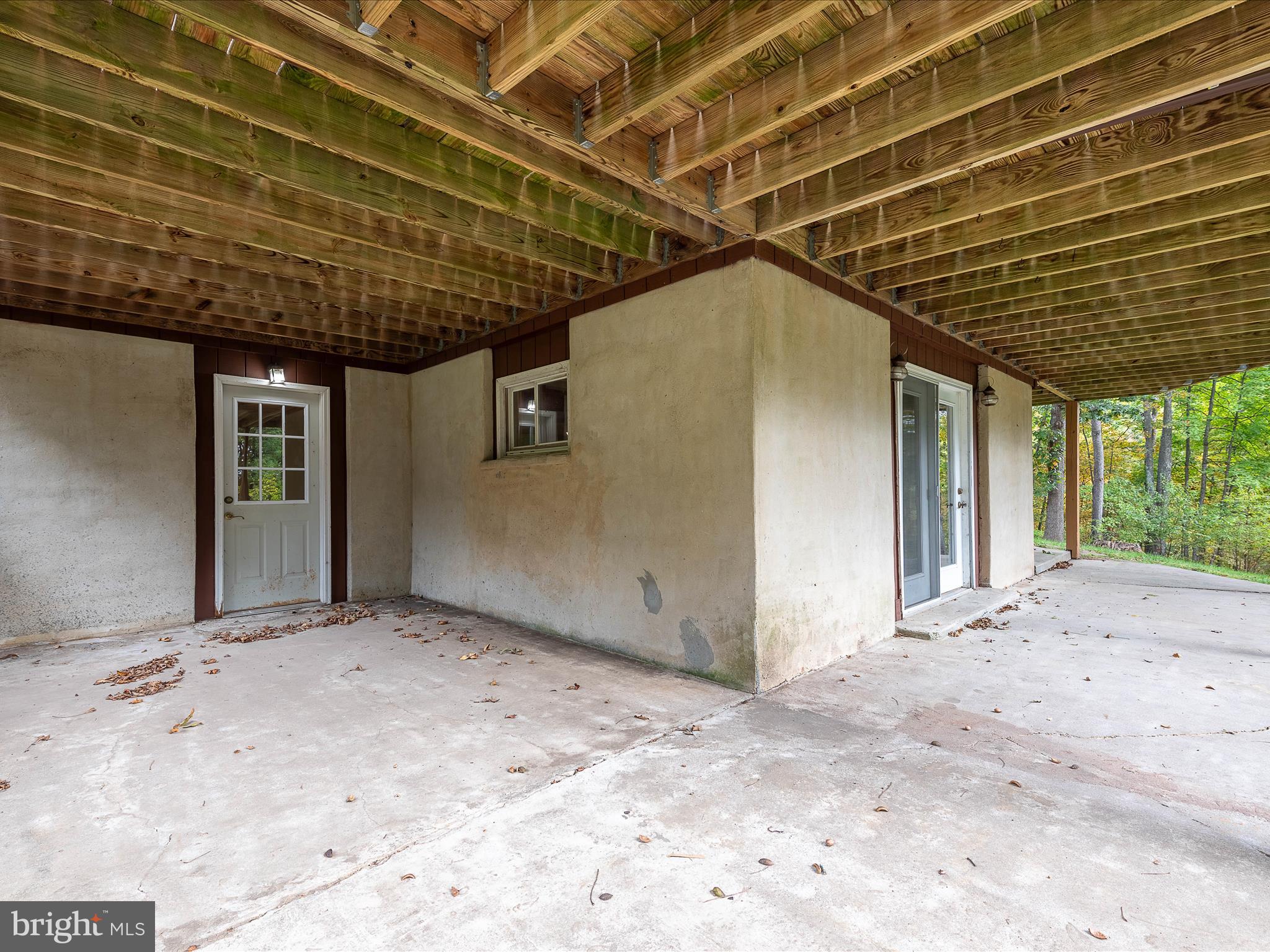 MEADOWS OF ARDEN - Residential