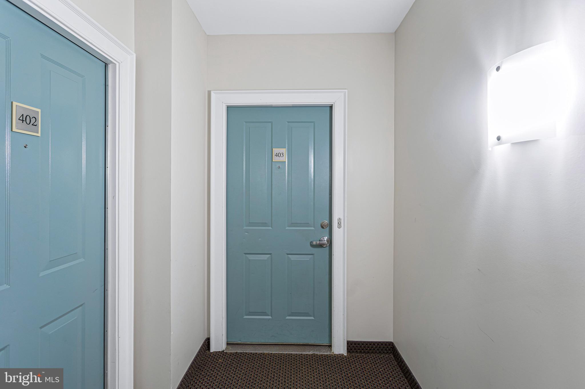 STATION SQUARE - Residential Lease