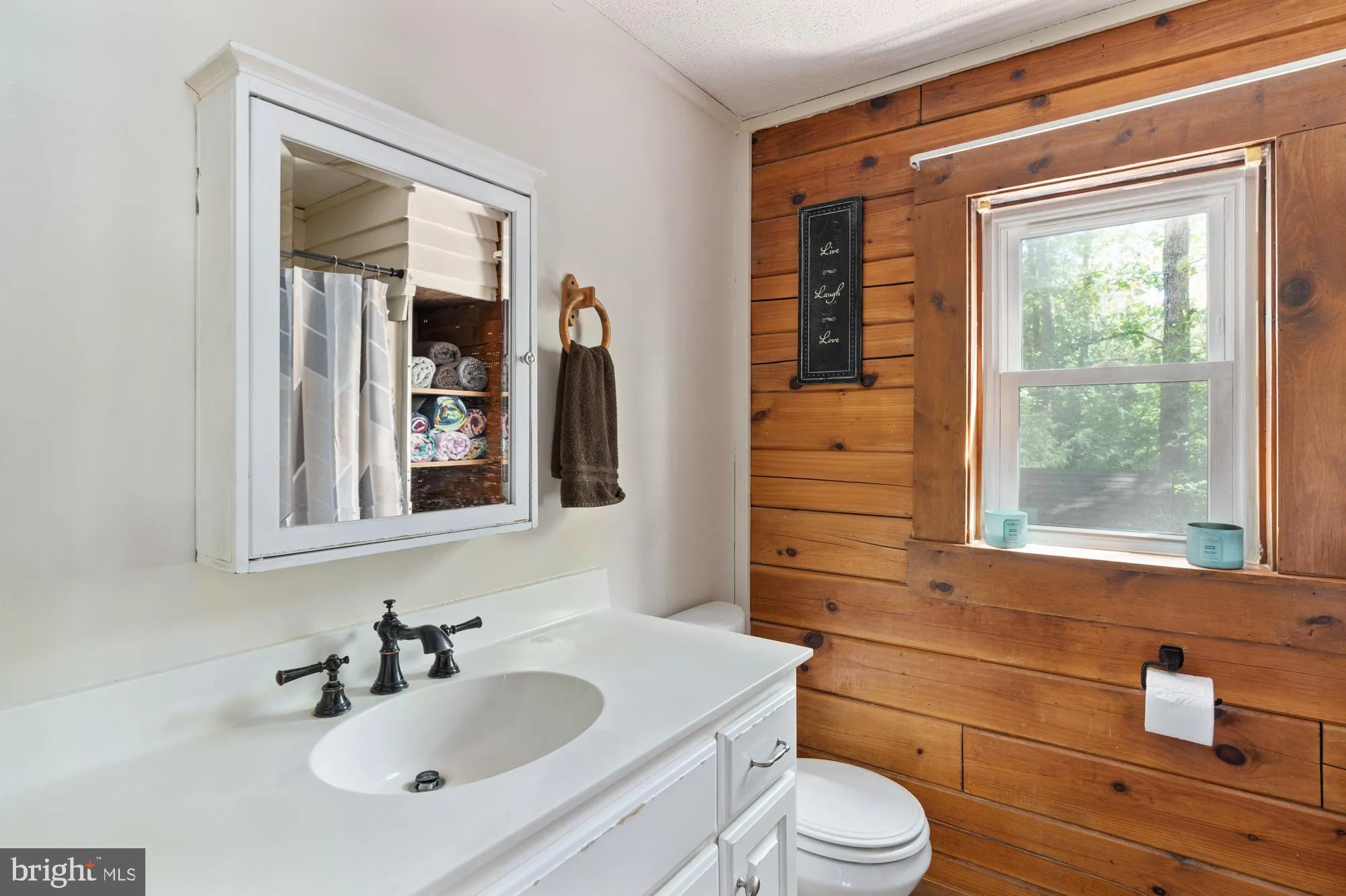 Ruther Glen, Virginia 22546, United States, 3 Bedrooms Bedrooms, ,2 BathroomsBathrooms,Residential,Contingent,126754