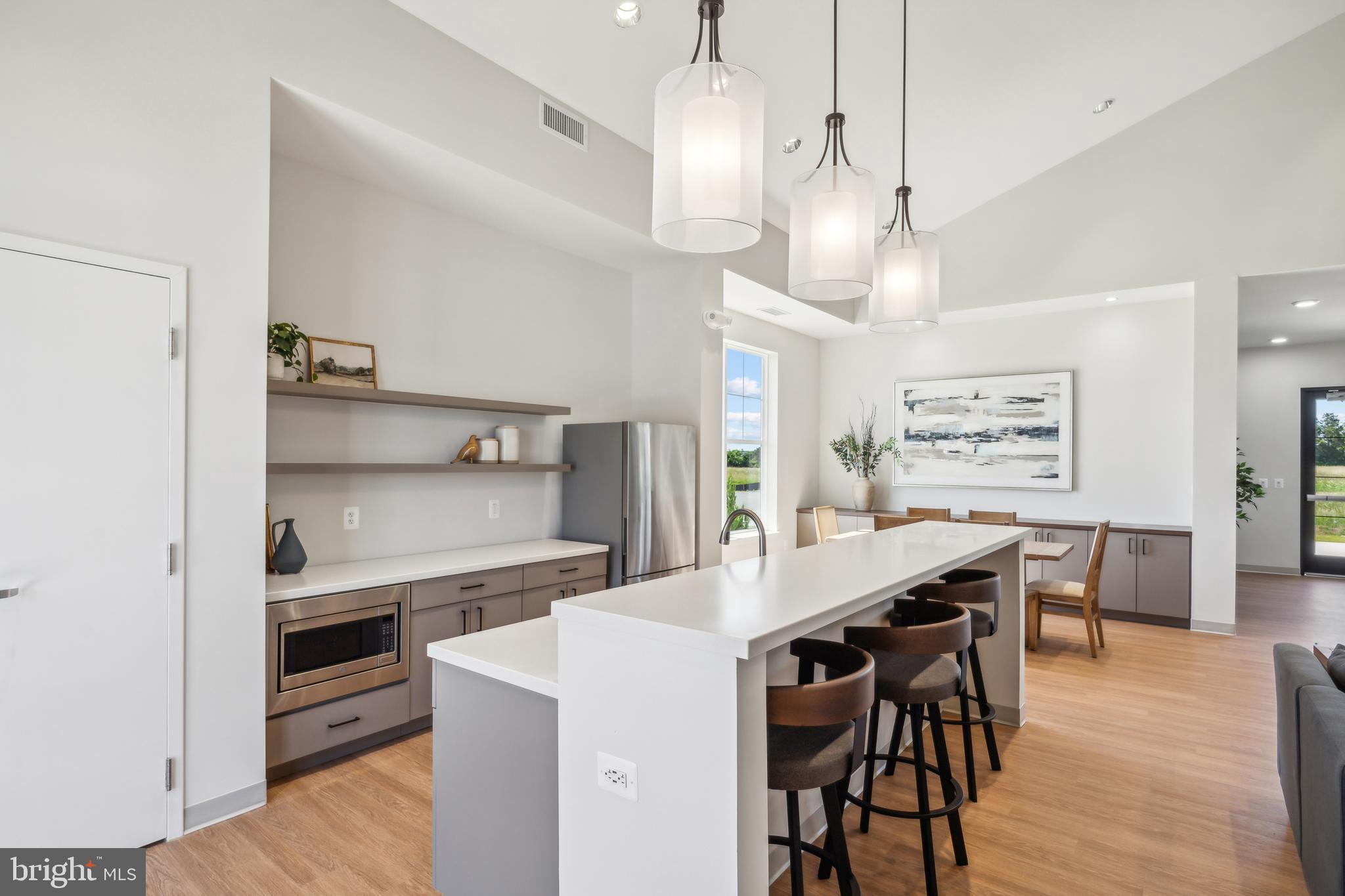 ARCOLA TOWN CENTER - Residential