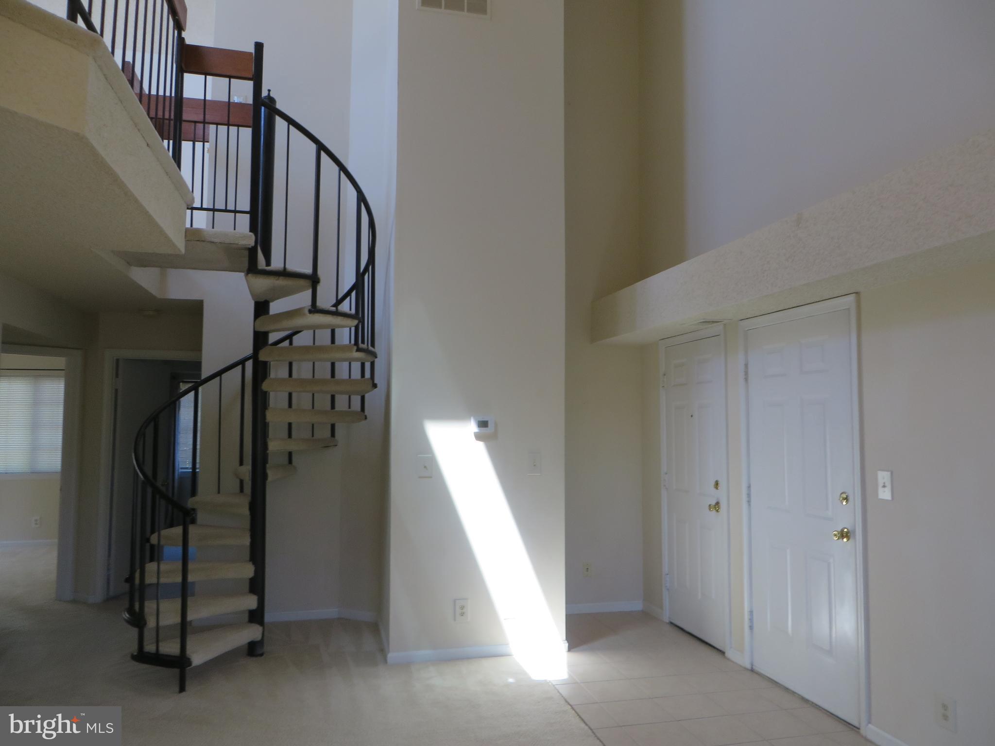 TIERS OF MANCHESTER LAKES - Residential Lease