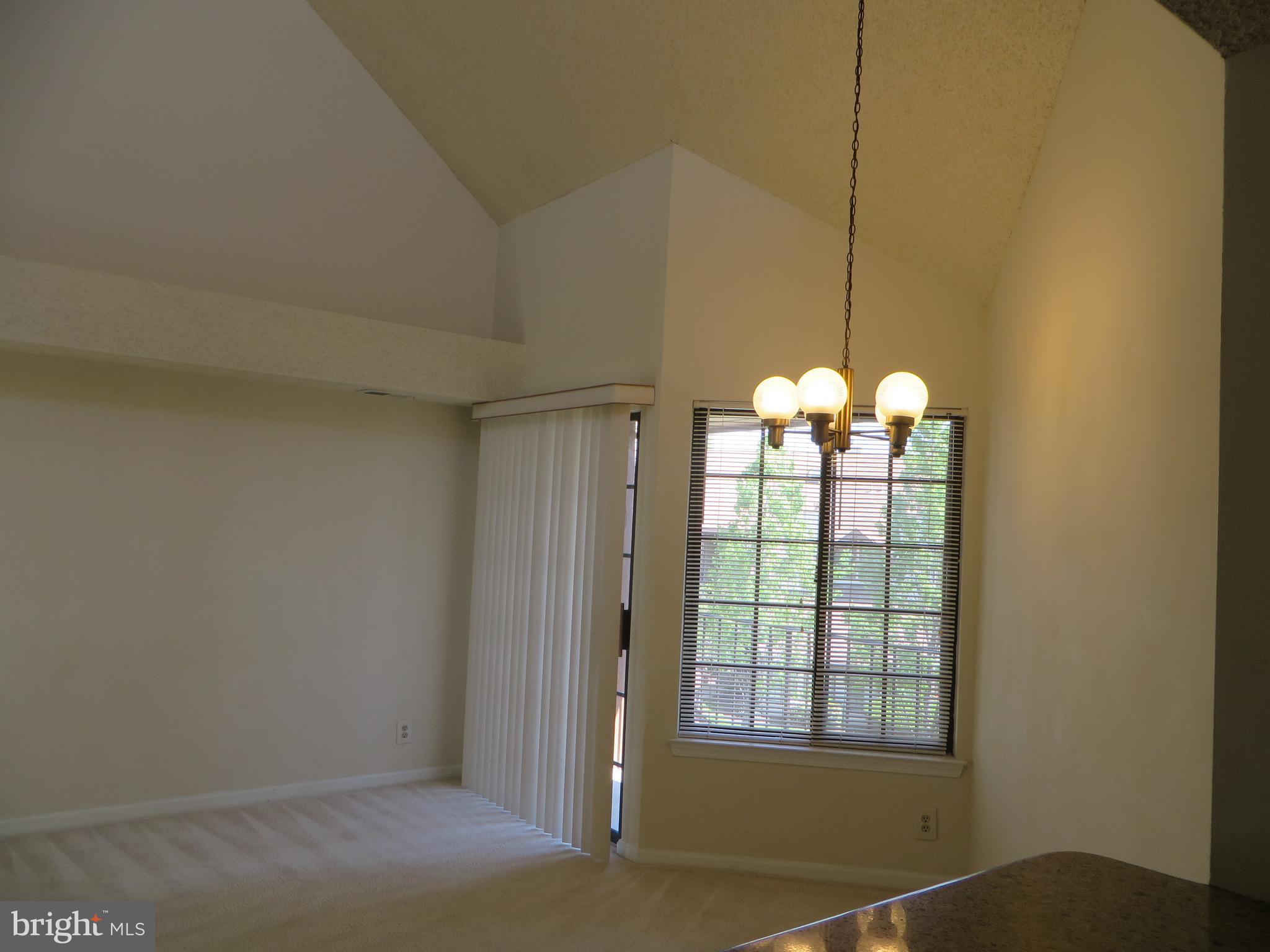 TIERS OF MANCHESTER LAKES - Residential Lease