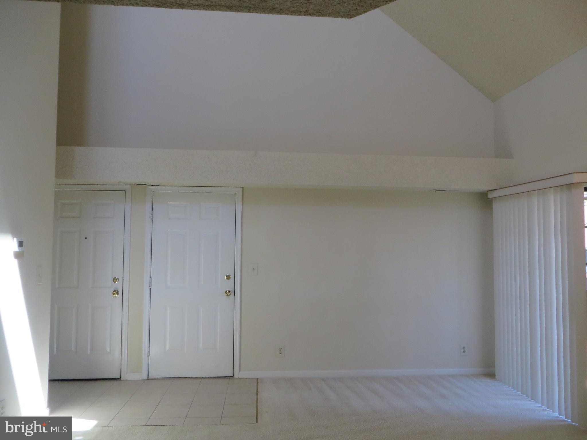 TIERS OF MANCHESTER LAKES - Residential Lease