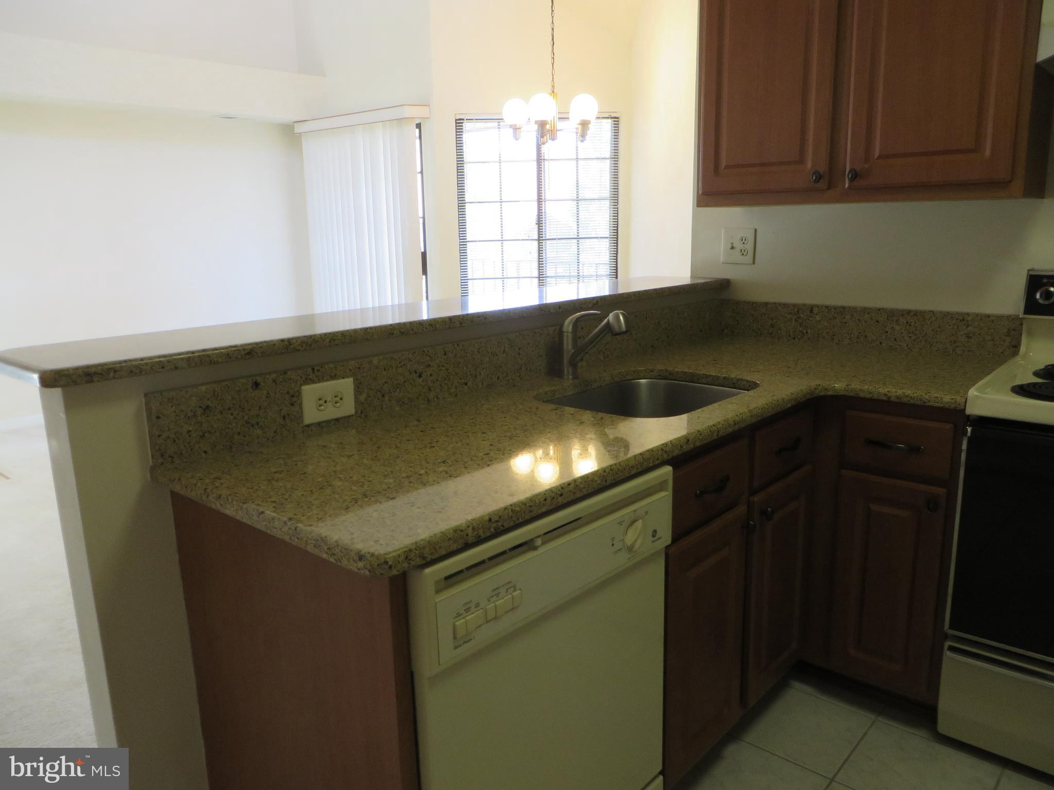 TIERS OF MANCHESTER LAKES - Residential Lease