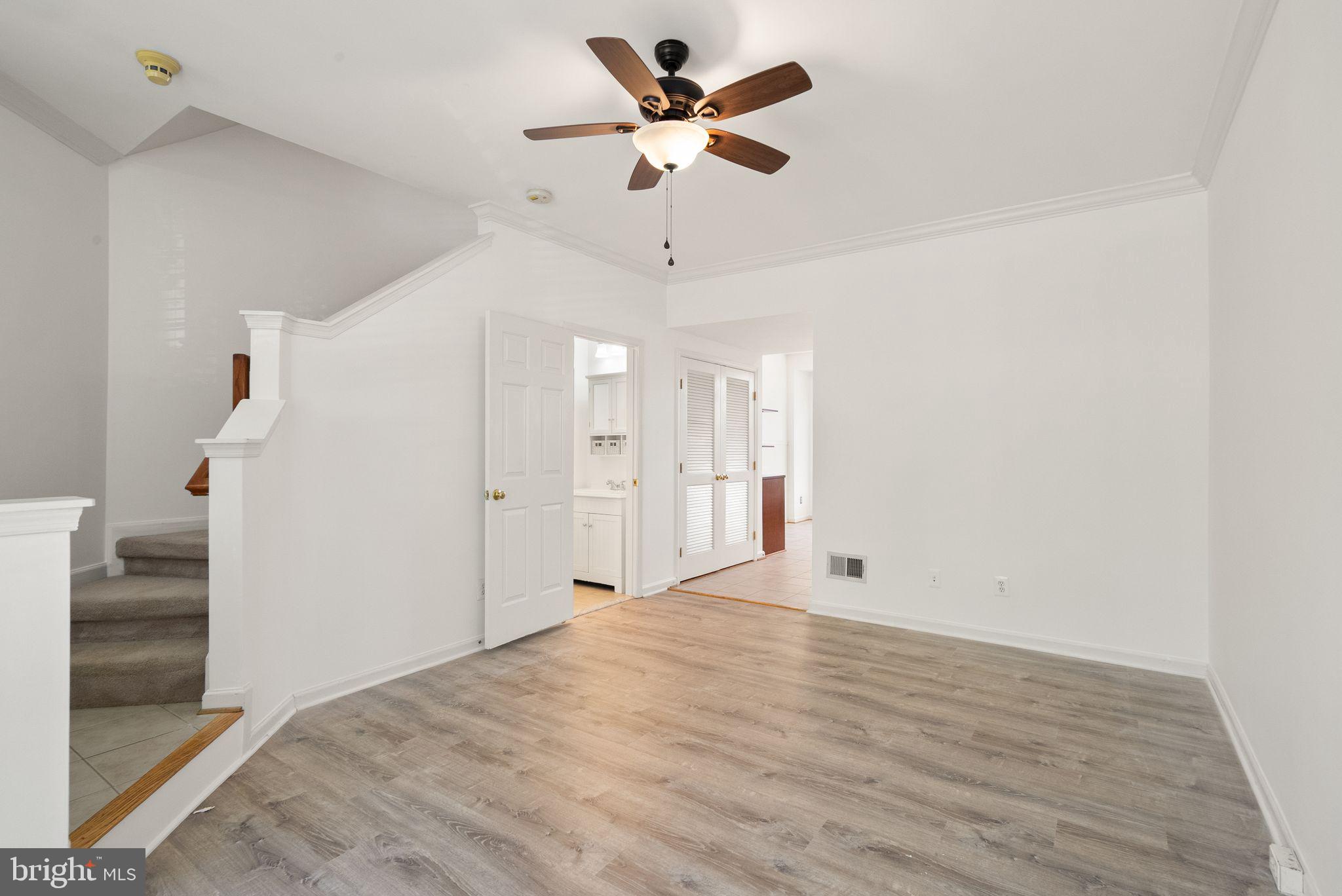 9844 MAITLAND LOOP
