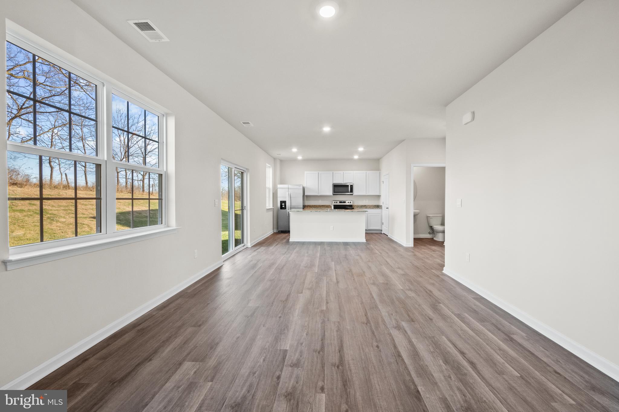 RED HILL - Residential