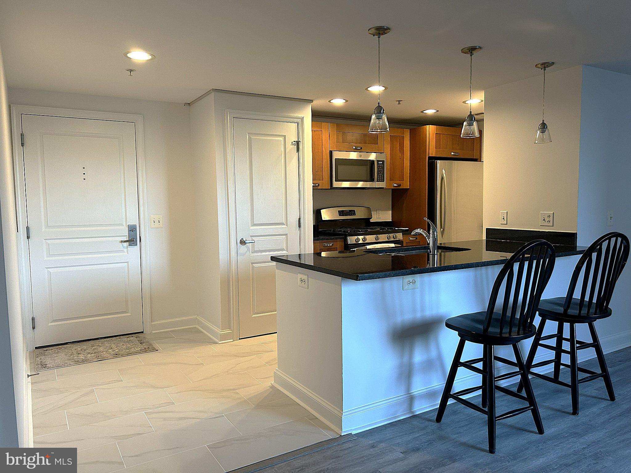 2451 MIDTOWN AVENUE 705