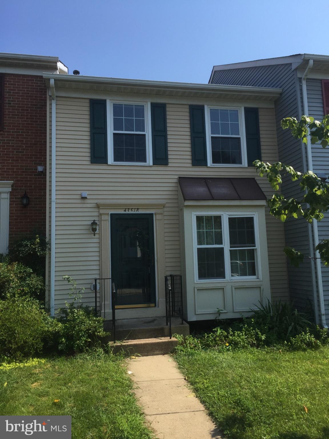 ASHBURN FARM - Residential Lease