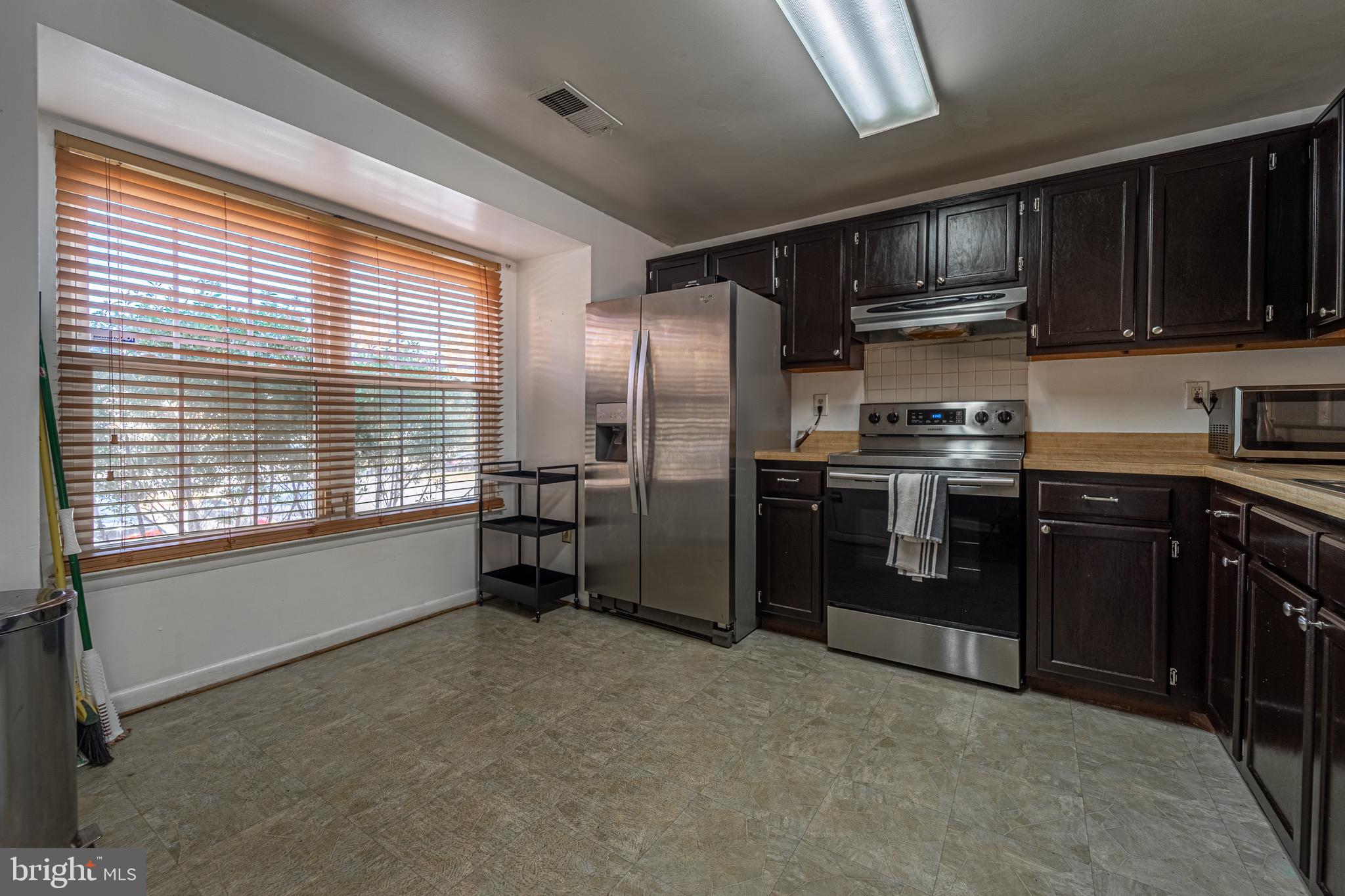 FOREST PARK - Residential Lease