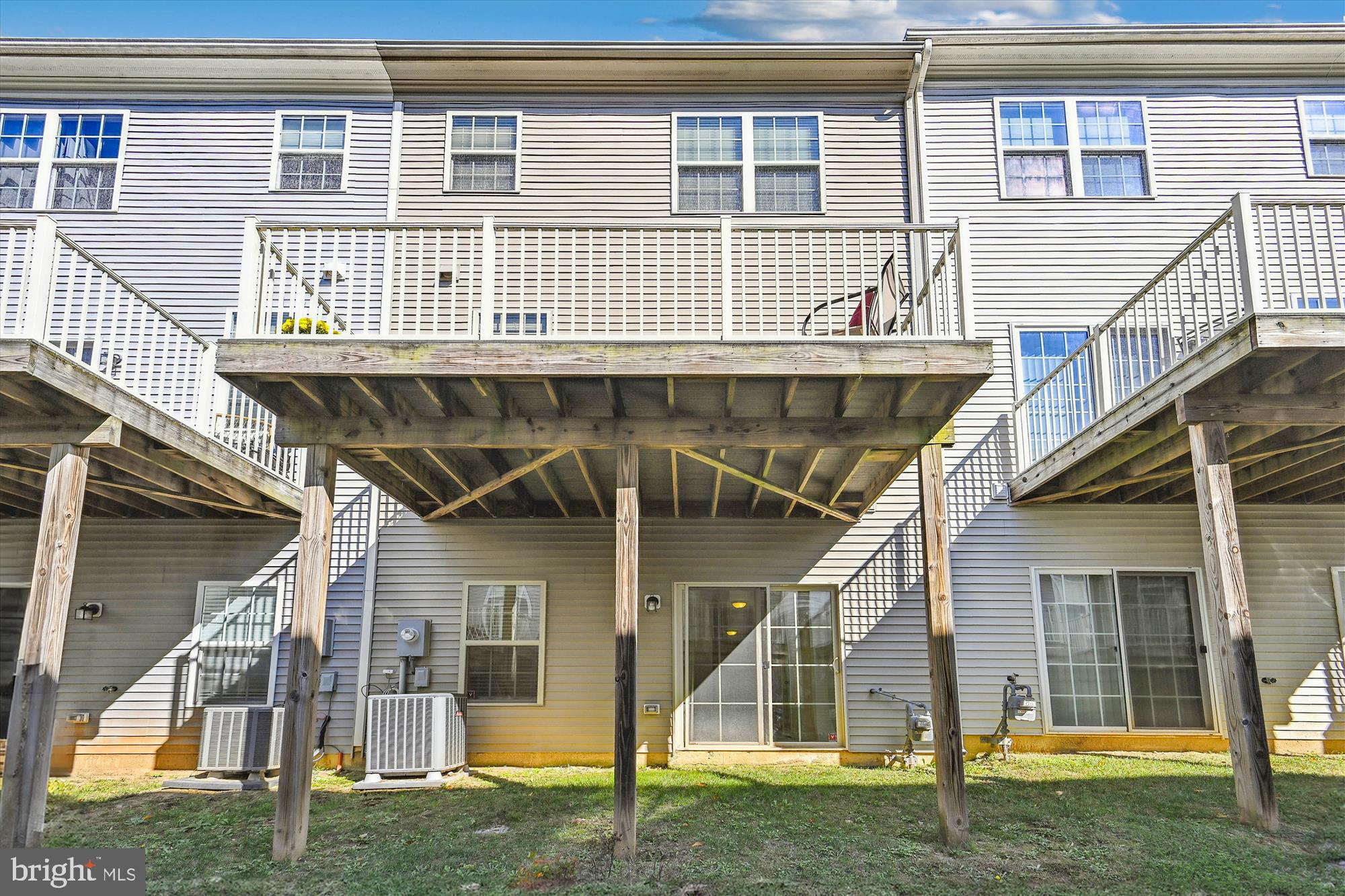 POTOMAC HIGHLANDS - Residential