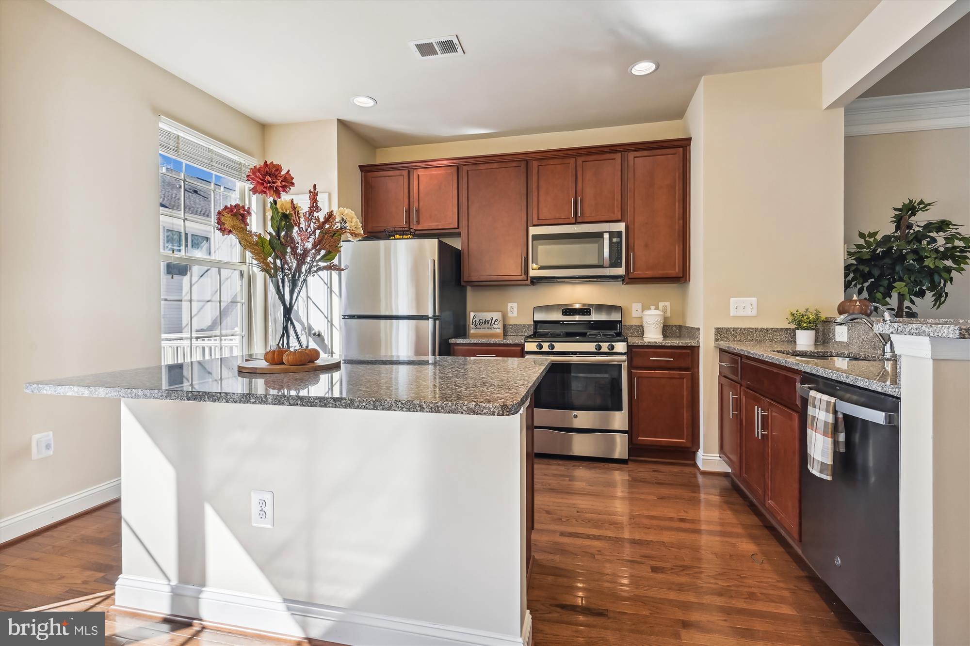 POTOMAC HIGHLANDS - Residential