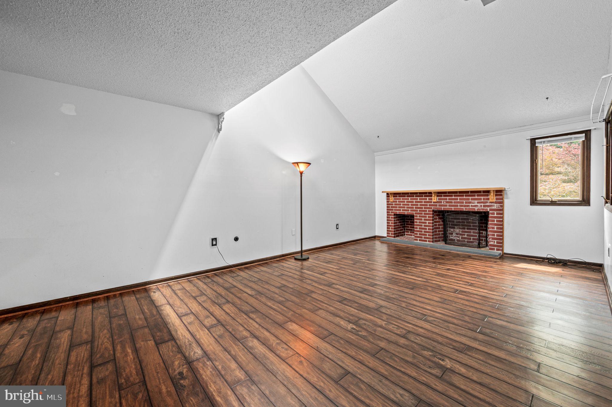 111 HARVEST LANE 203