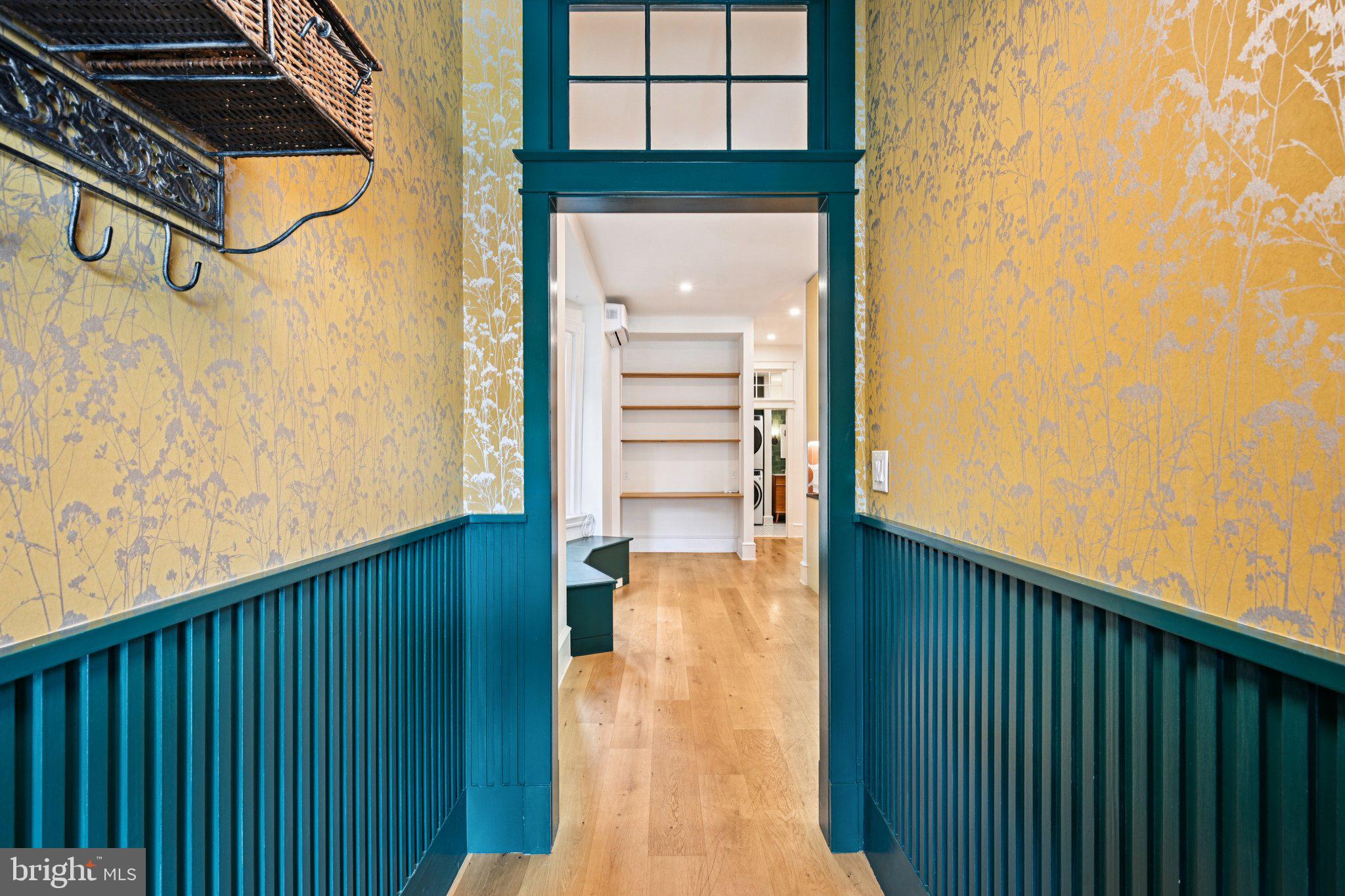 UNIVERSITY CITY - Residential