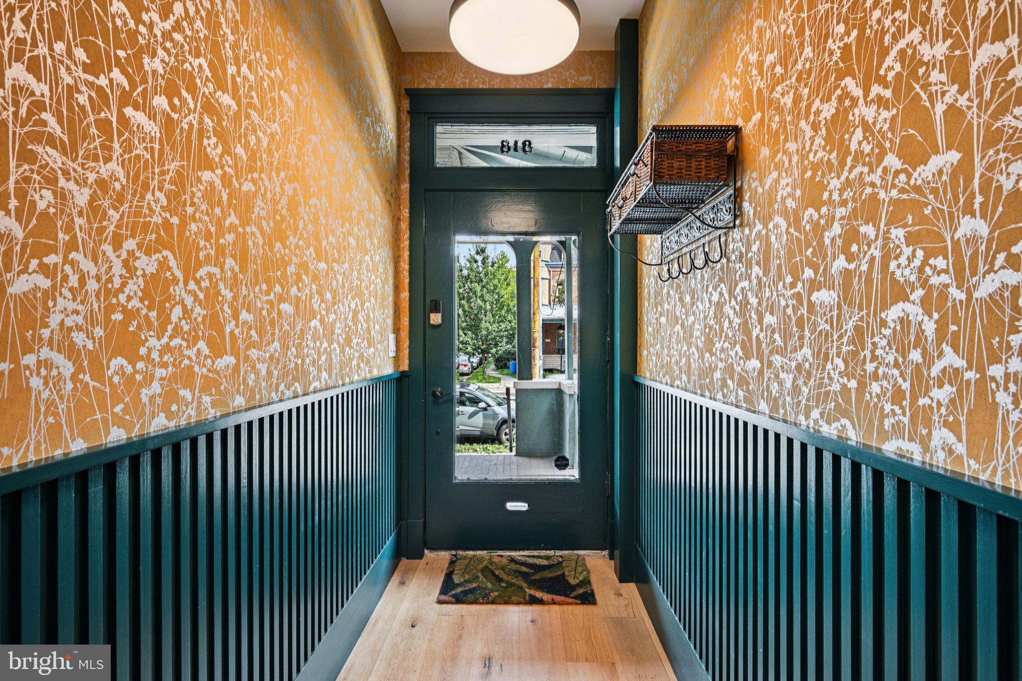 UNIVERSITY CITY - Residential