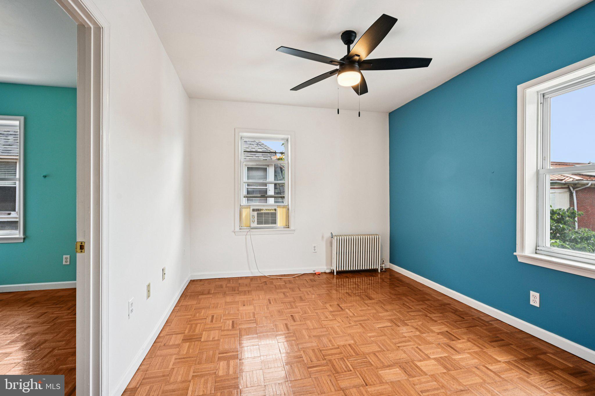 UNIVERSITY CITY - Residential