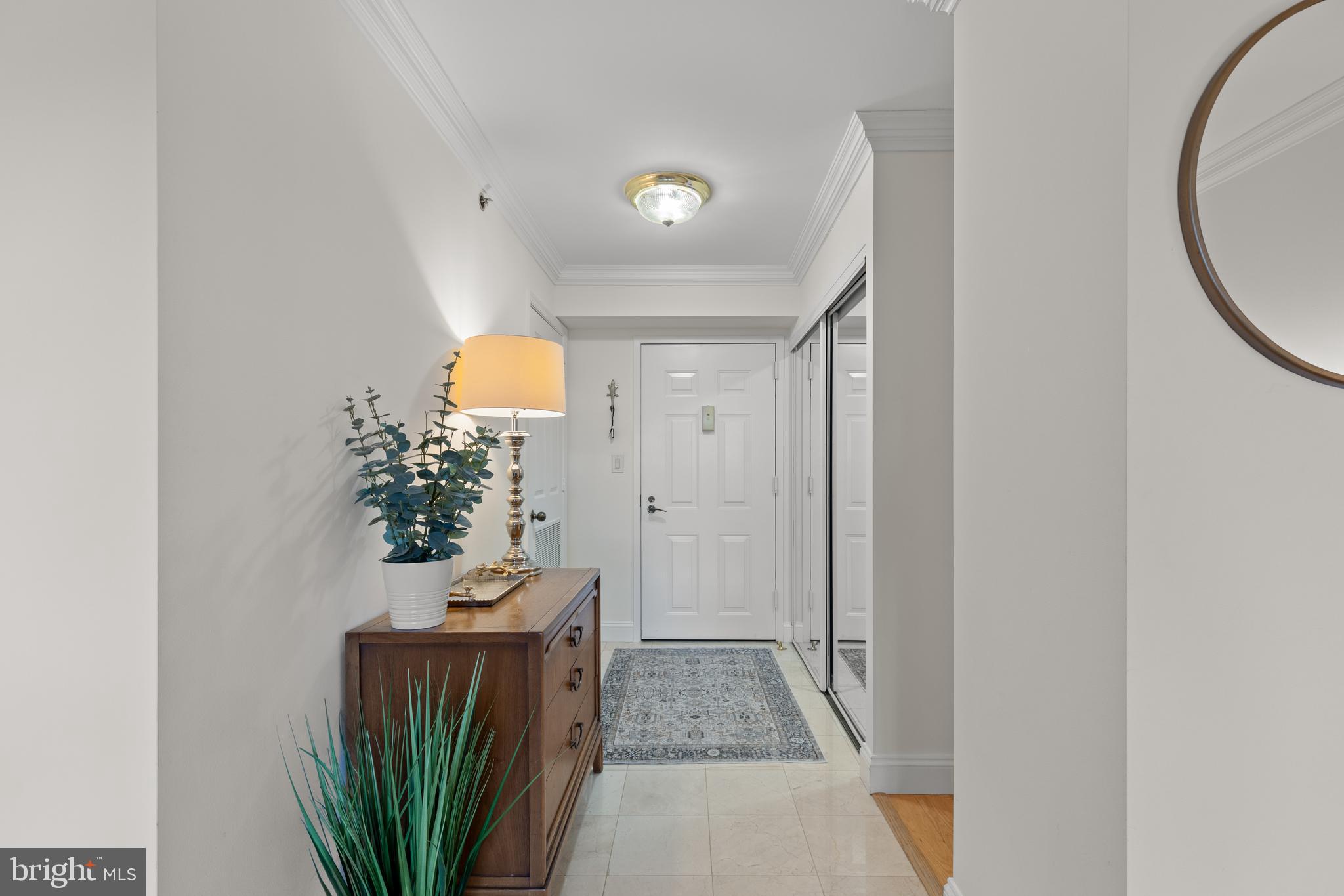 CARLYLE TOWERS CONDOMINIUM - Residential