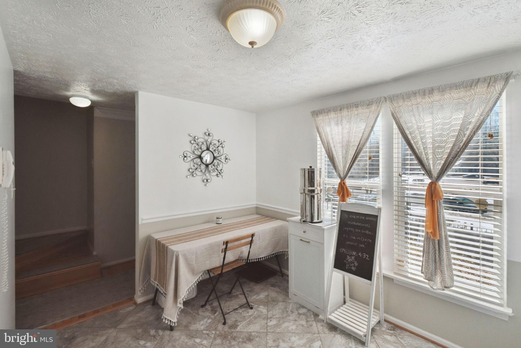 MONTCLAIR - Residential