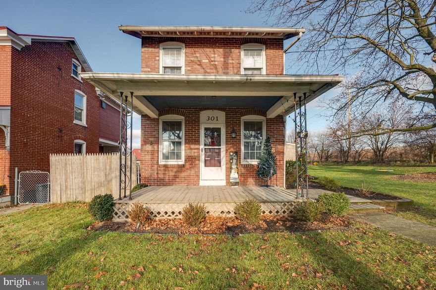 Totally remodeled 2019-2020. New bathrooms, kitchen with granite countertops, New flooring  throughout . rewired with ultra high speed internet. Newly finished 4th br,  New chimney  , metal roof recently repainted extra insulation in roof & air vents and  fan to keep  air flow so no moisture problems .  Professionally landscaped , .Garage has 220 line for welding or compressor, workshop with built in shelving & shed.  2 Mins to  High School, Middle school , Elementary  & Shopping .  Much more.