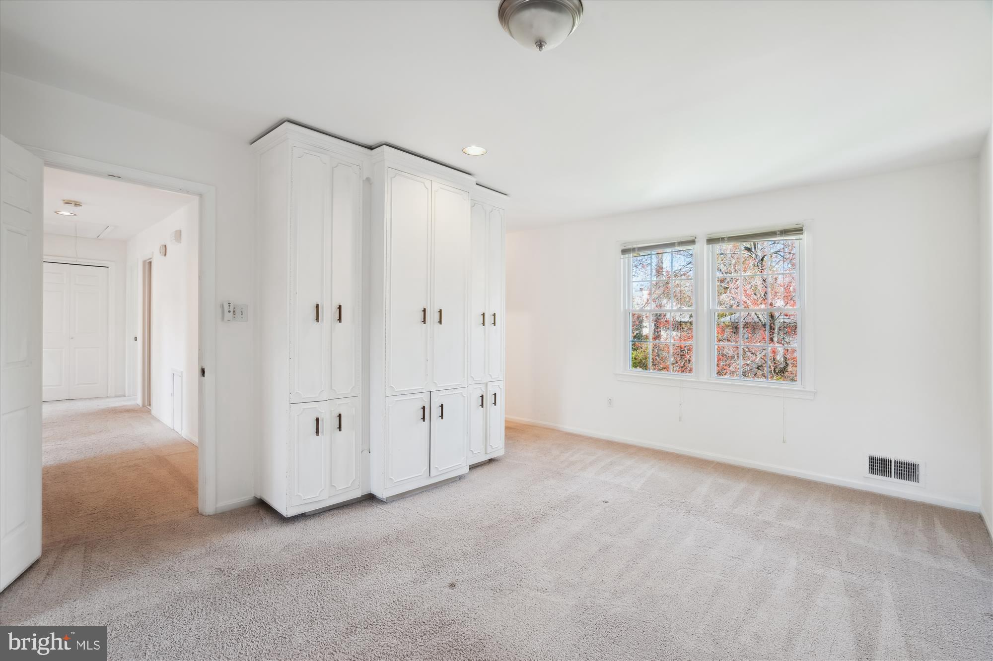 ALTA VISTA - Residential