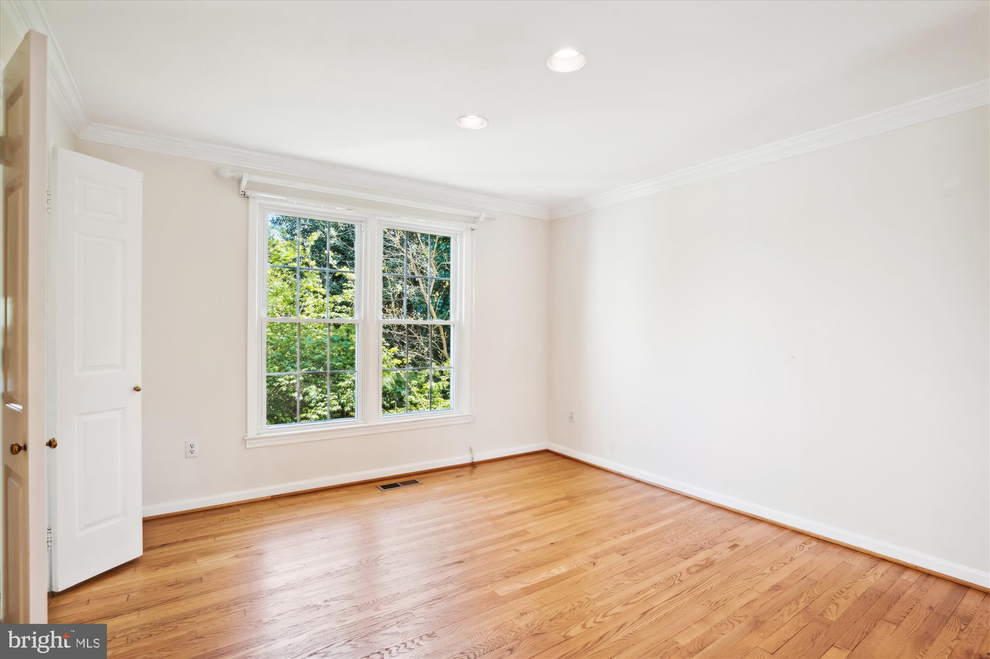 ALTA VISTA - Residential