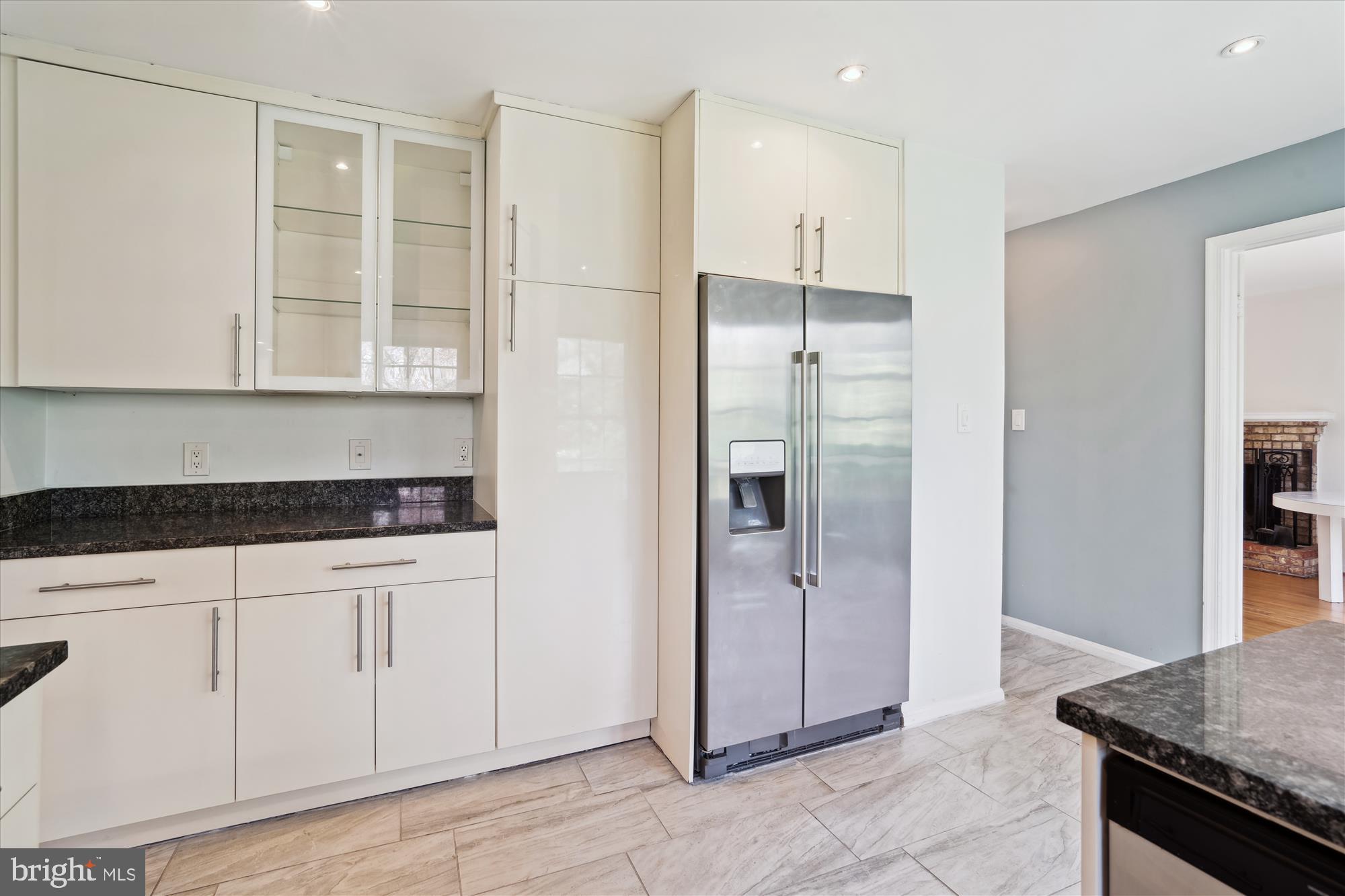 ALTA VISTA - Residential