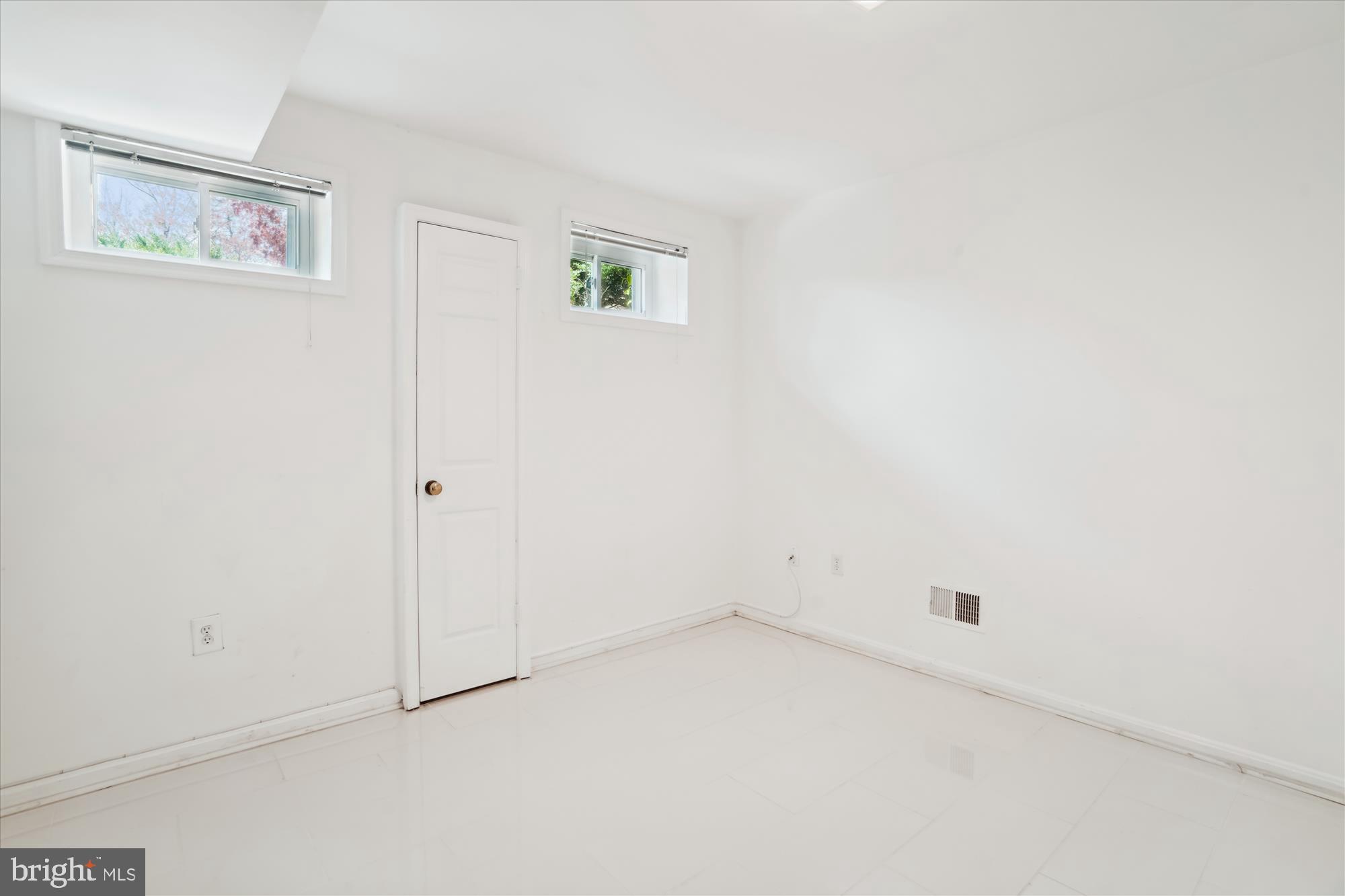 ALTA VISTA - Residential