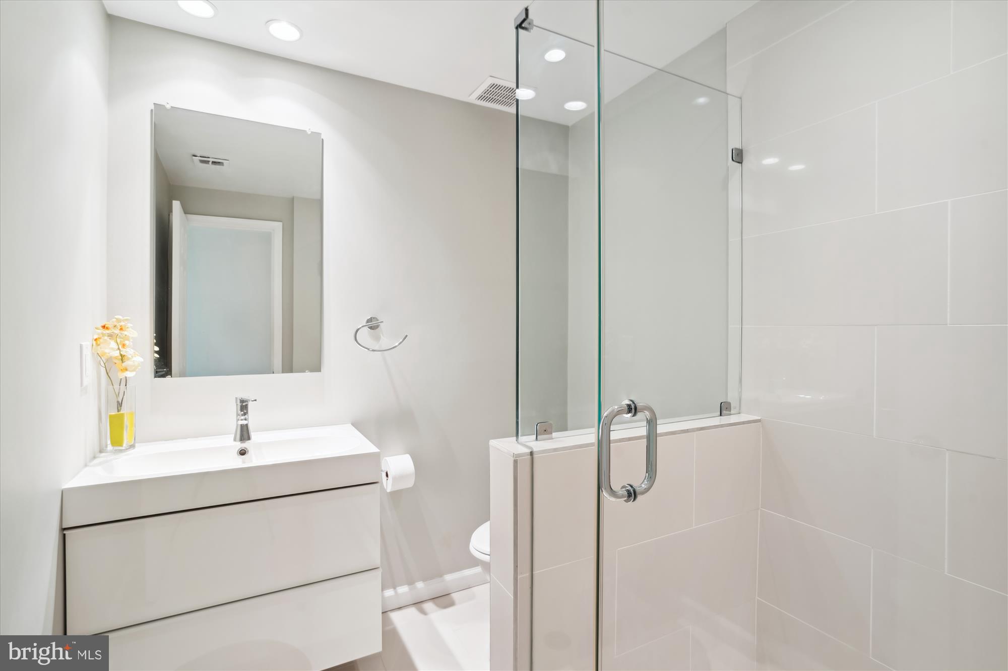 ALTA VISTA - Residential