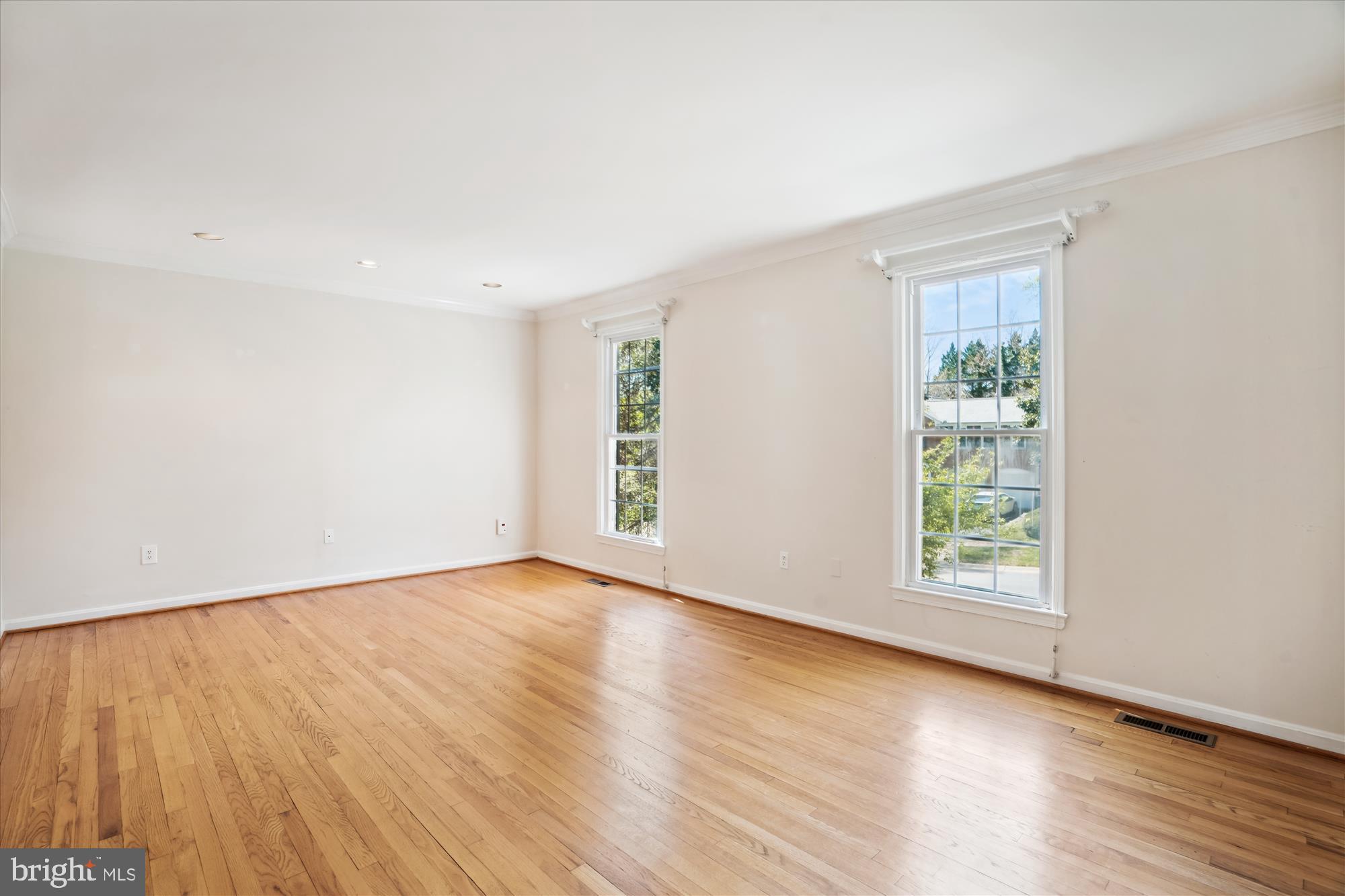 ALTA VISTA - Residential