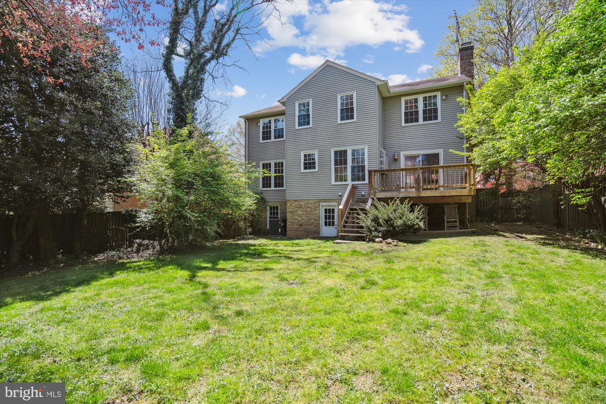 ALTA VISTA - Residential