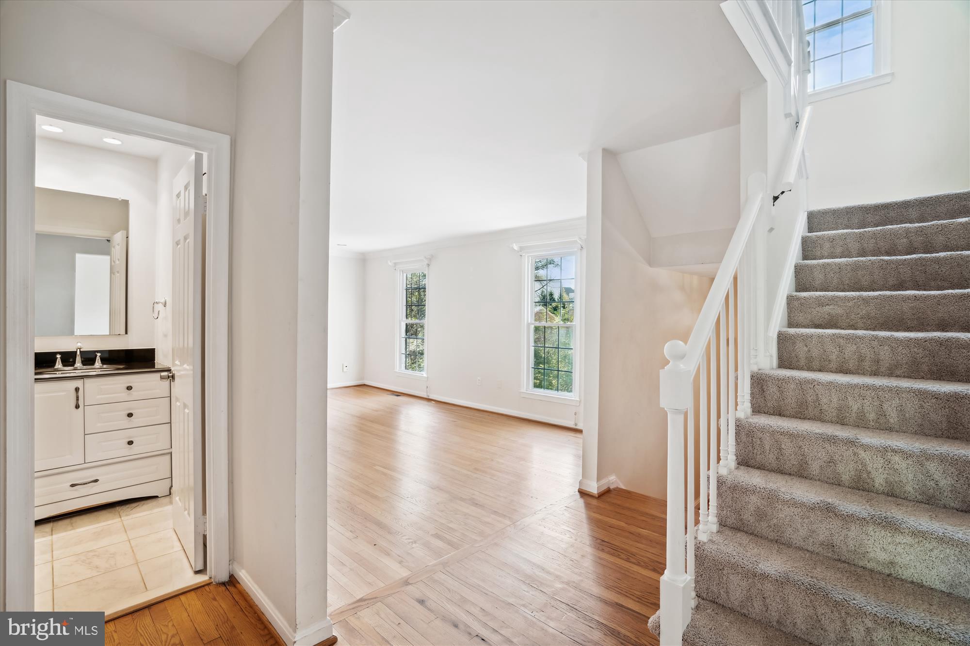 ALTA VISTA - Residential