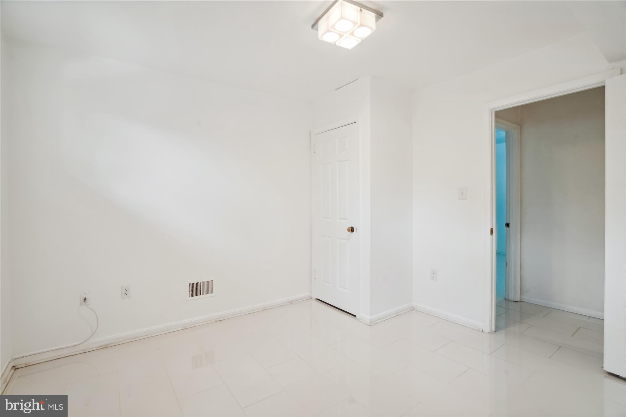 ALTA VISTA - Residential